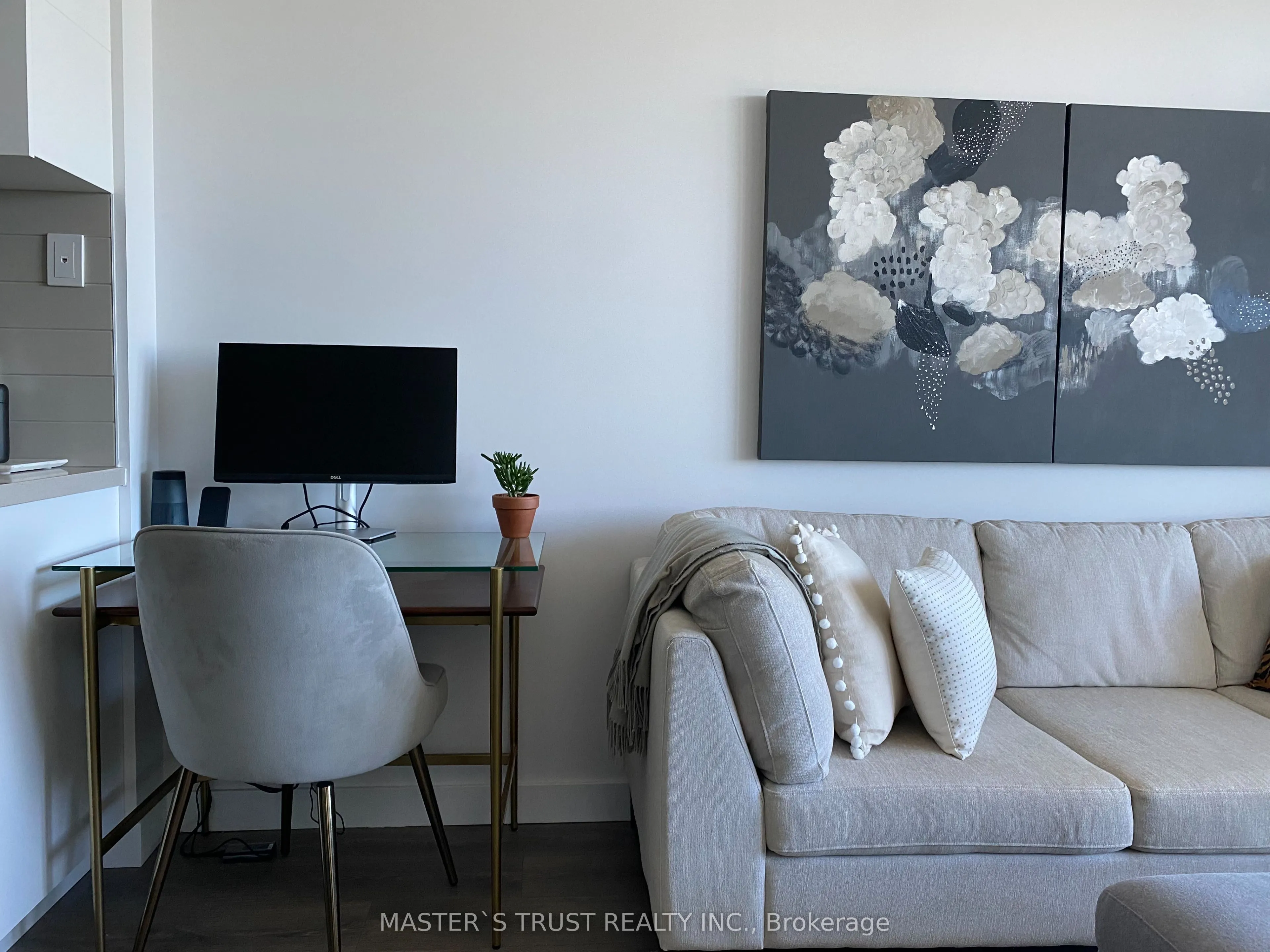 8 Eglinton Avenue E, #5007