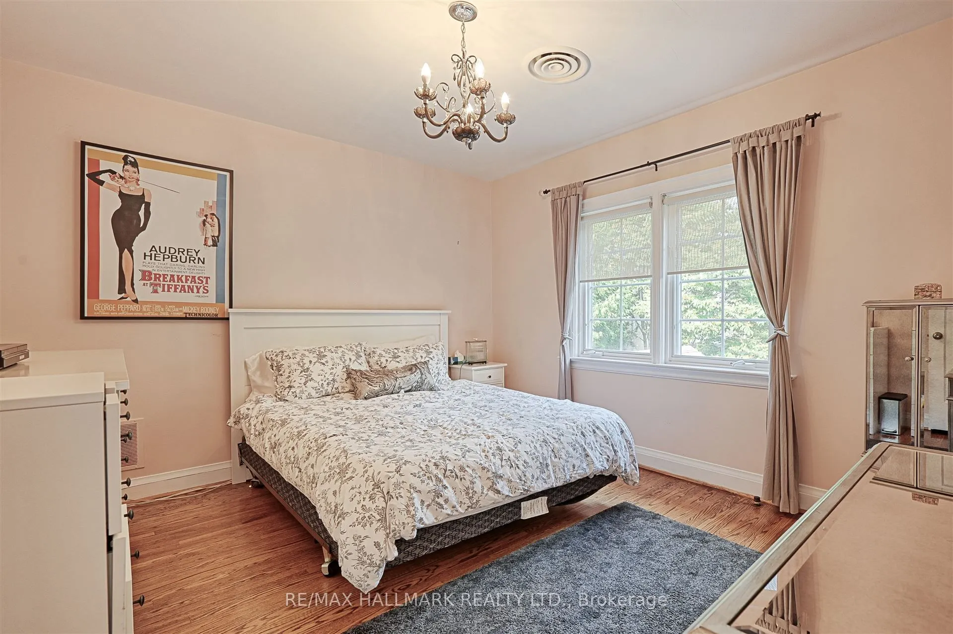 4 Rykert Crescent