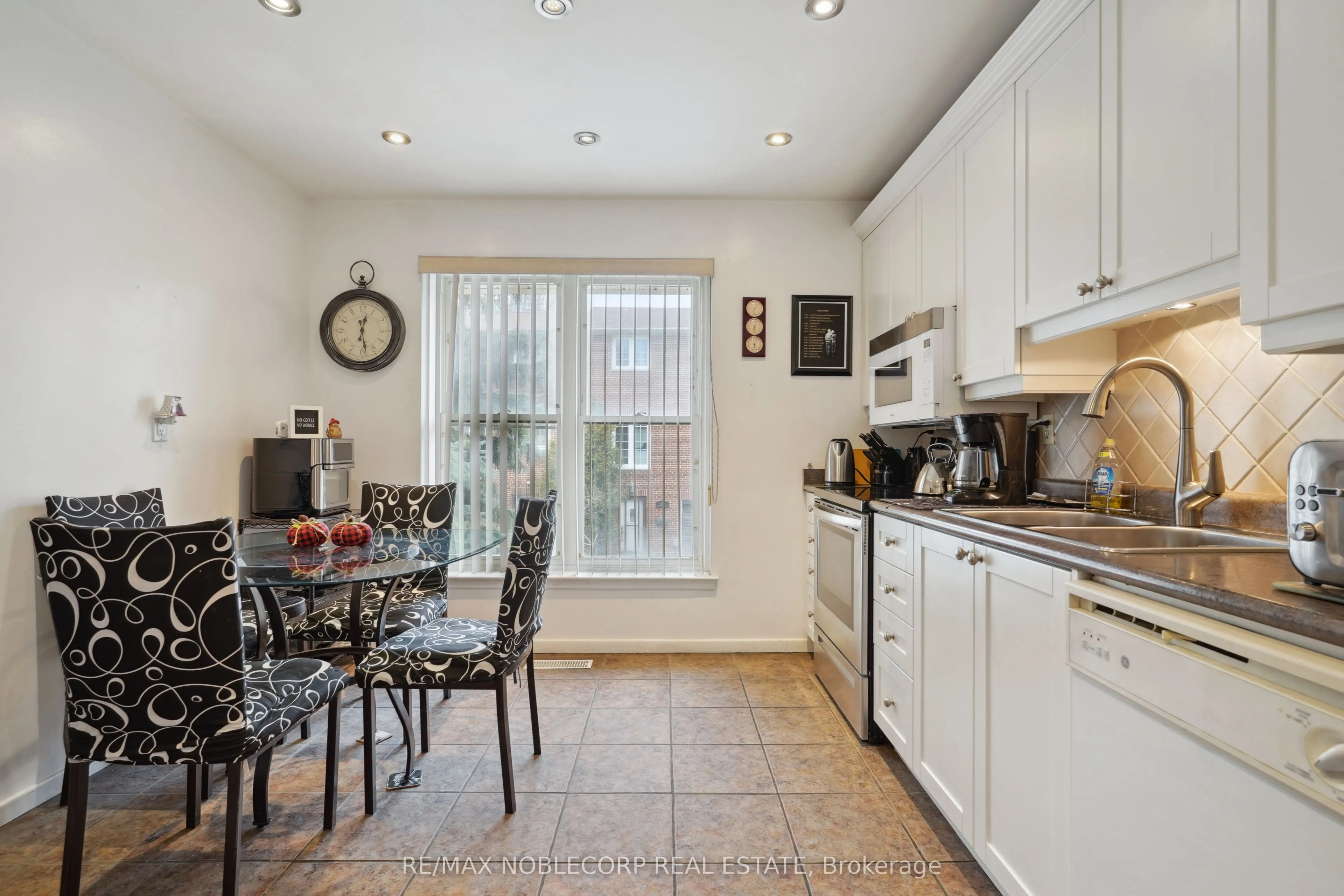 34 Corvus Star Way, #18