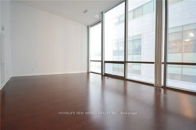 832 Bay Street, #216