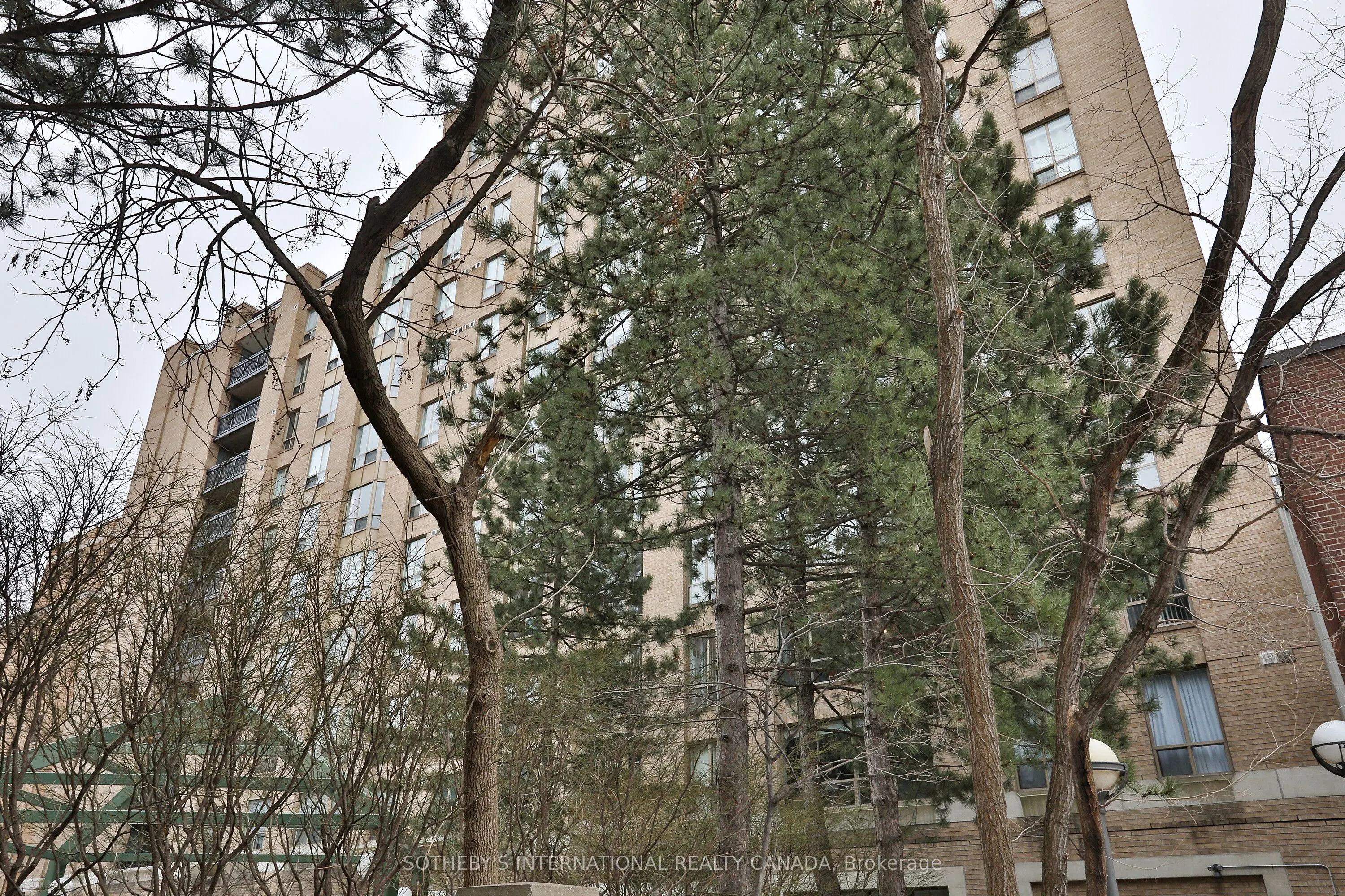 284 Bloor Street W, #704