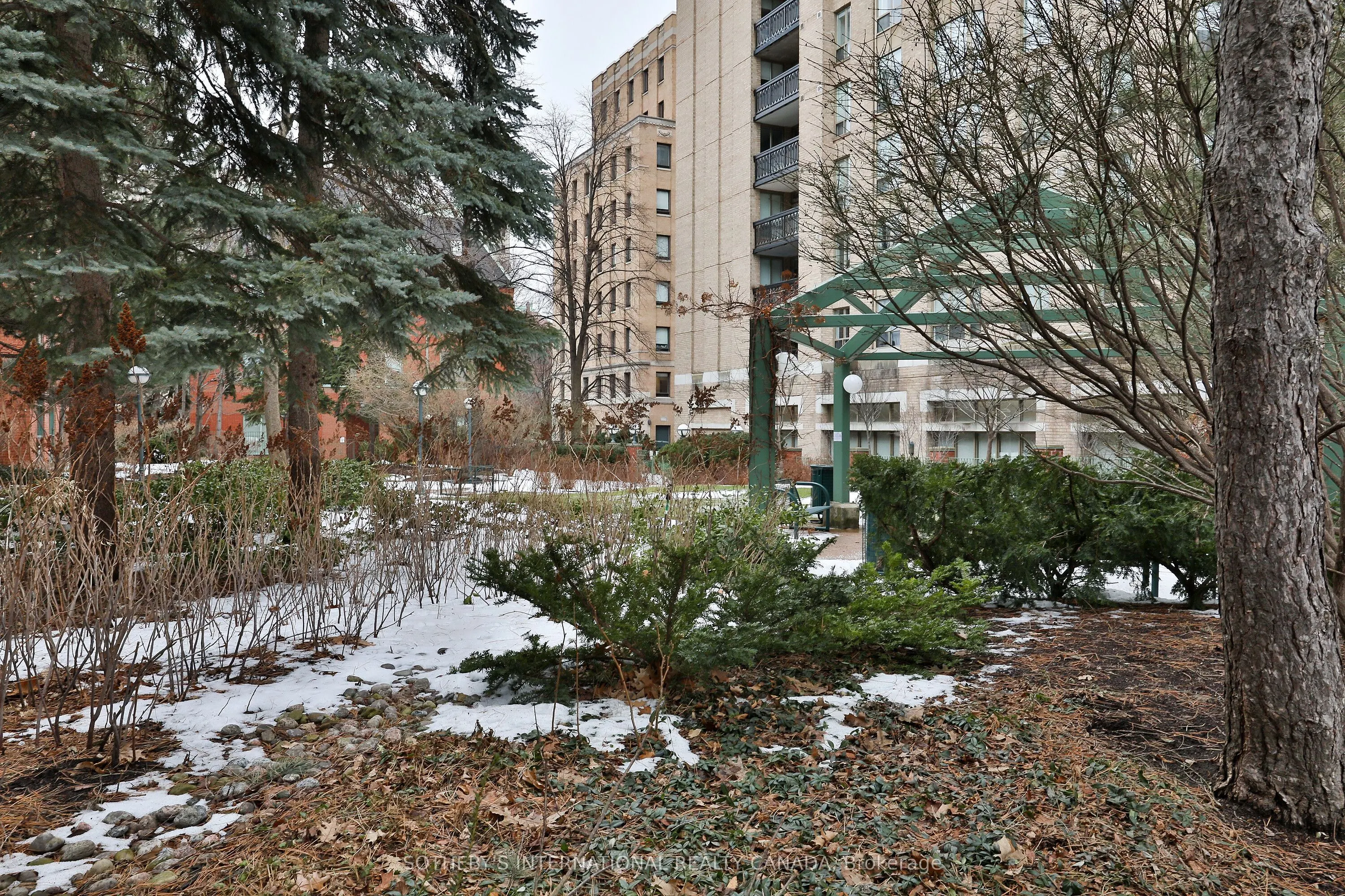 284 Bloor Street W, #704