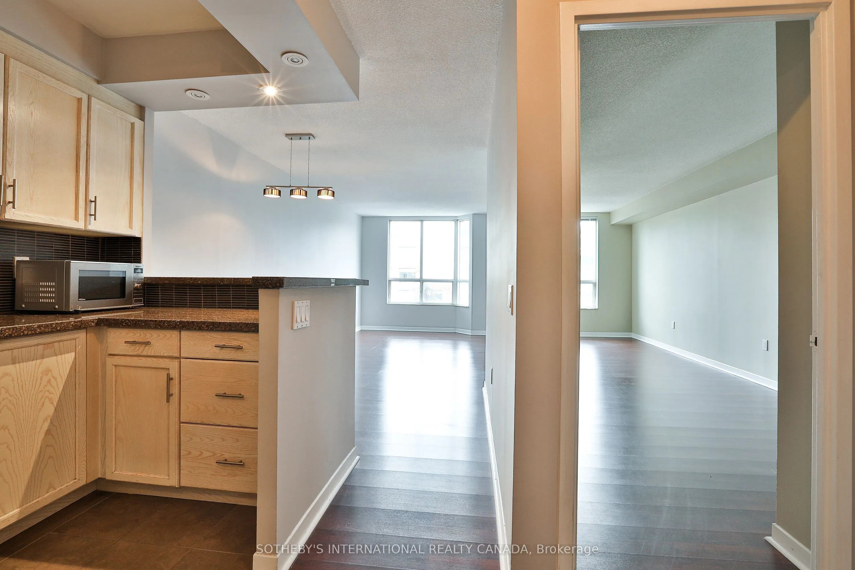 284 Bloor Street W, #704