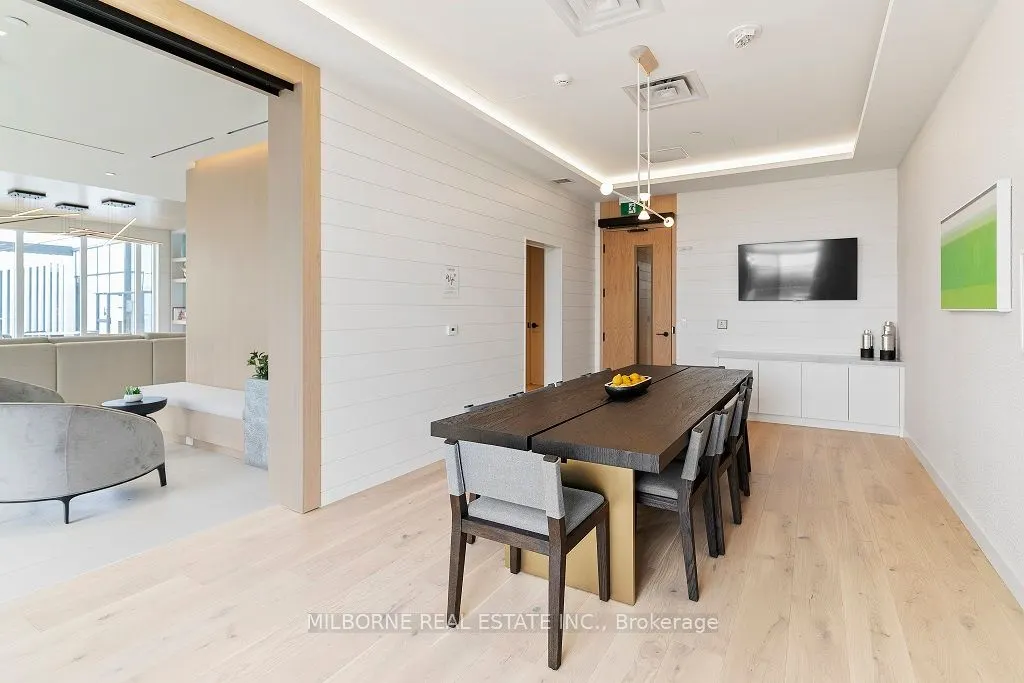 5 Defries Street, #3708