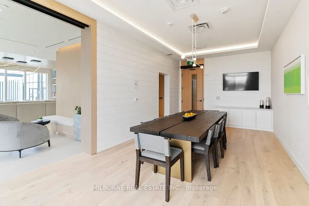5 Defries Street, #2406