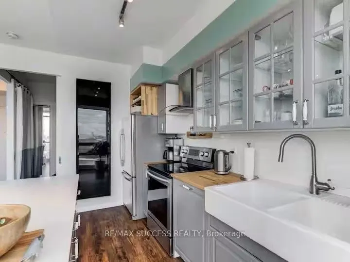215 Fort York Boulevard, #3211