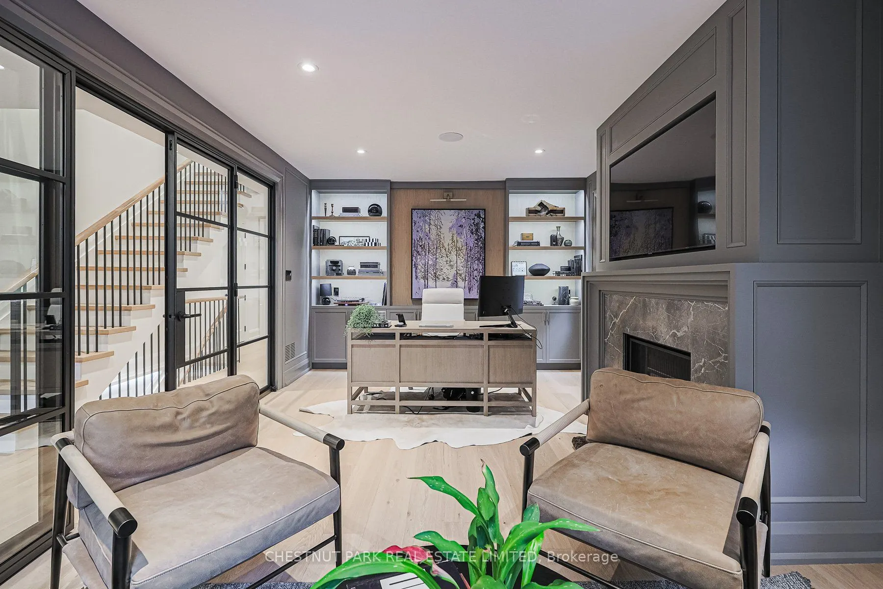 142 Buckingham Avenue