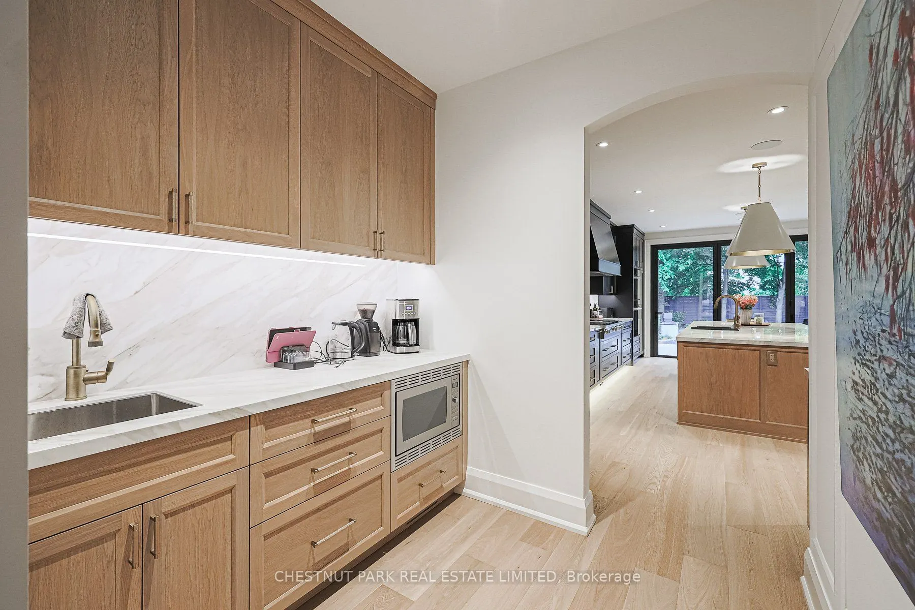 142 Buckingham Avenue