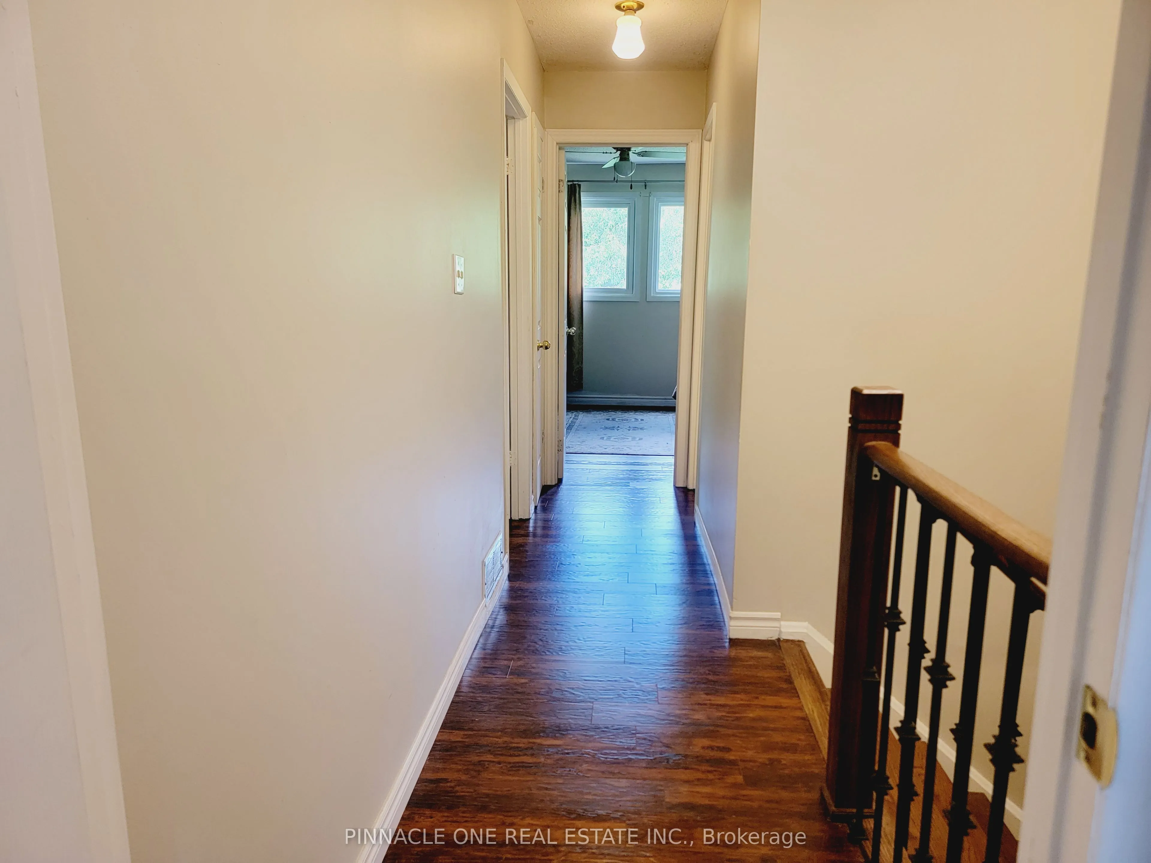 61 Applegate Crescent