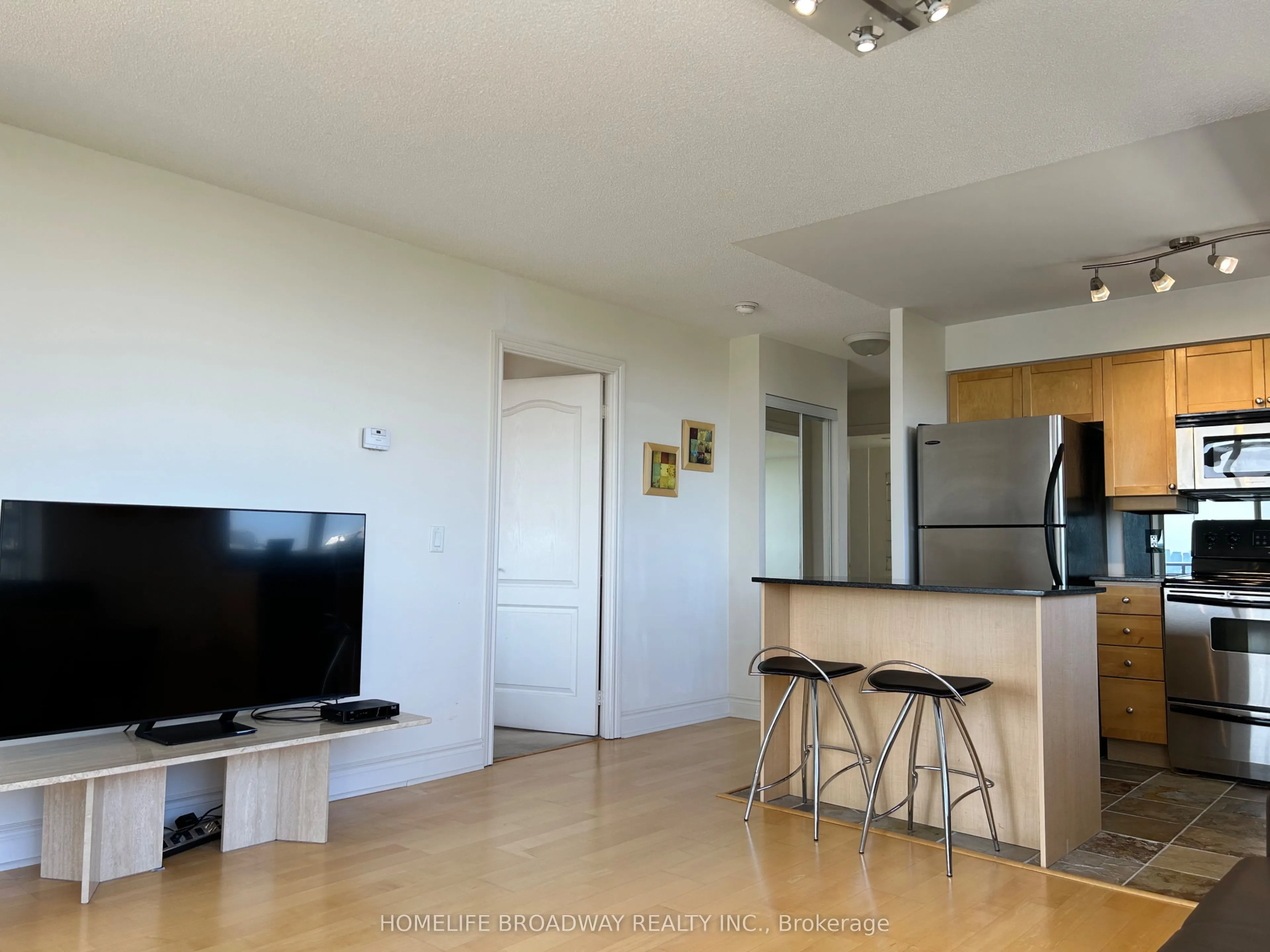 1103 Leslie Street, #1203