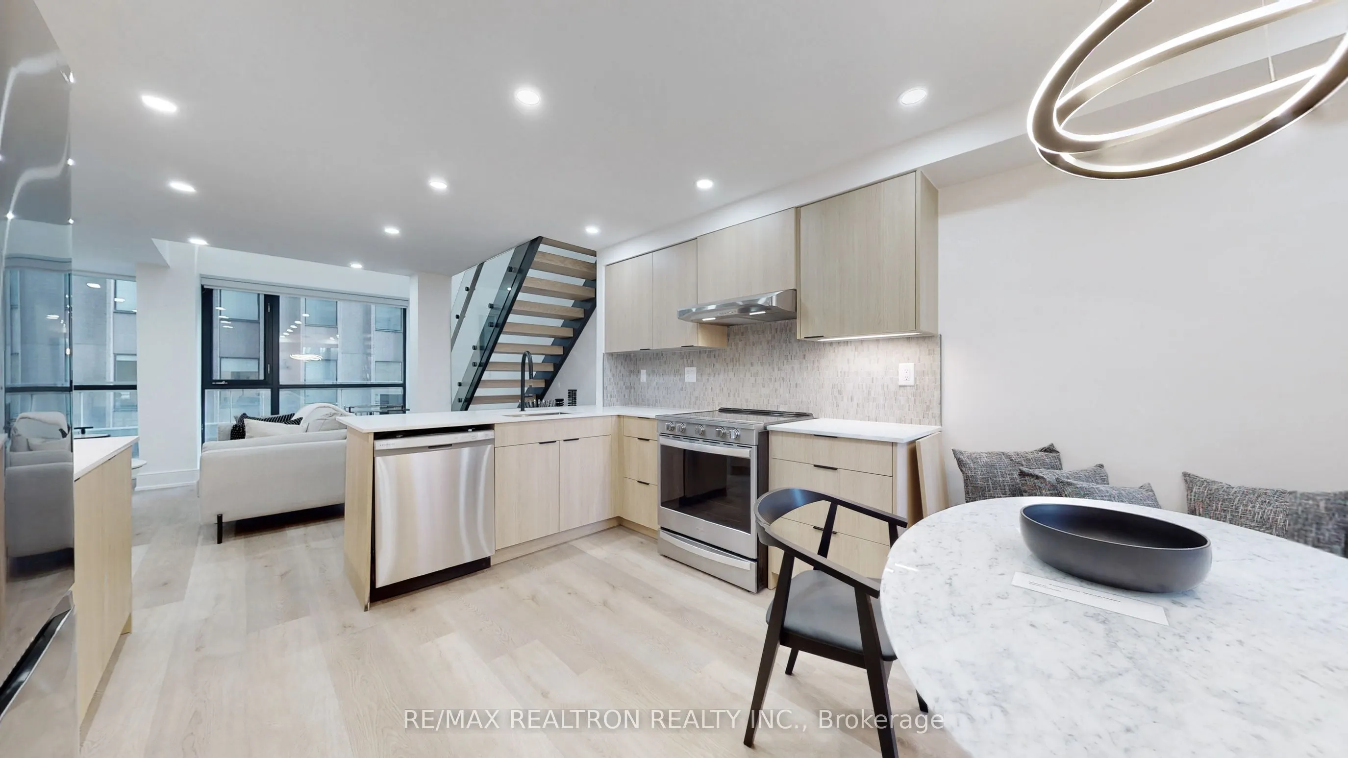 80 Cumberland Street, #504