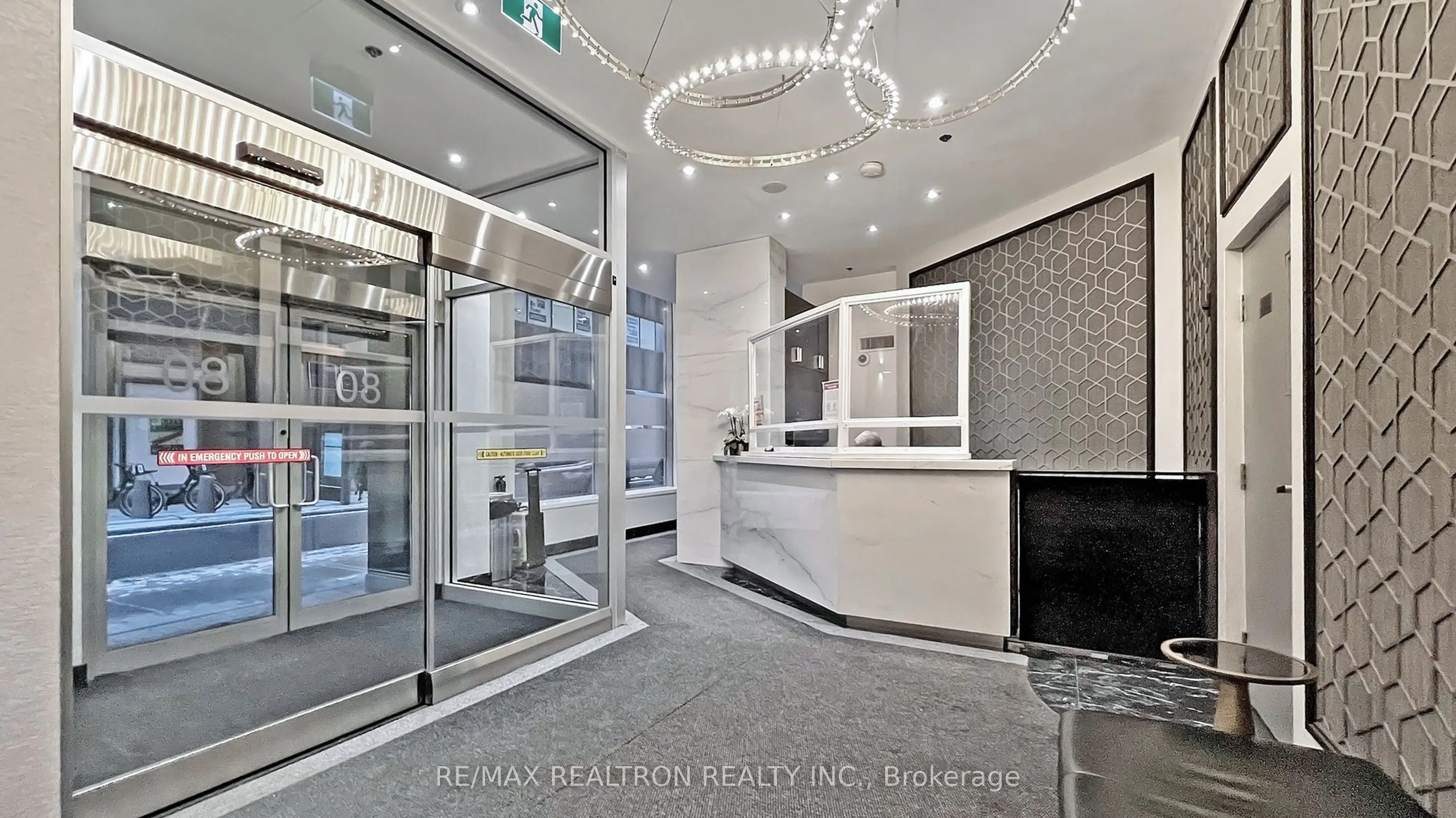 80 Cumberland Street, #504
