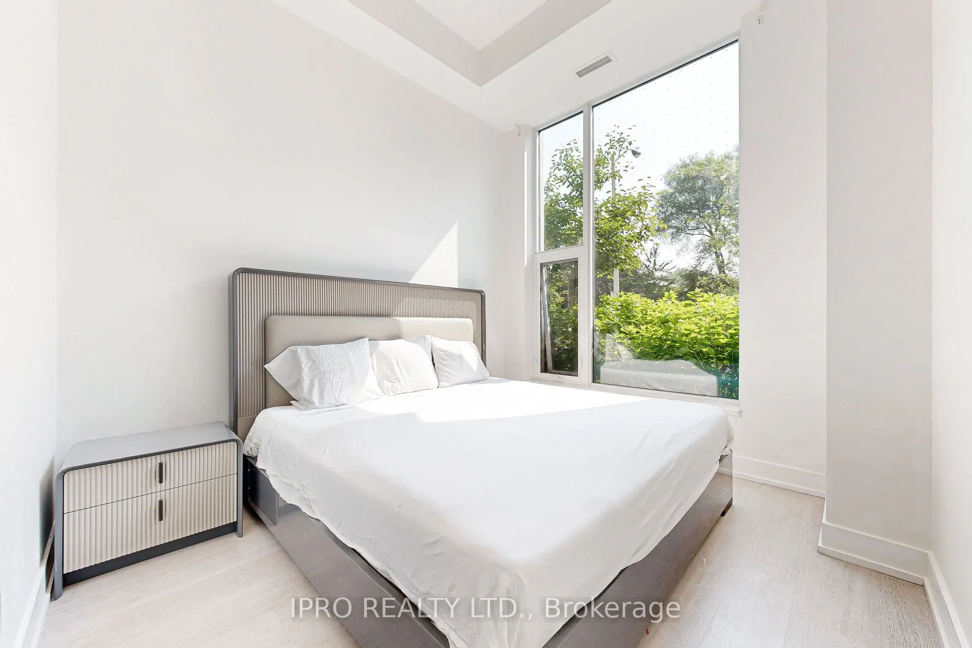 25 Adra Grado Way, #243