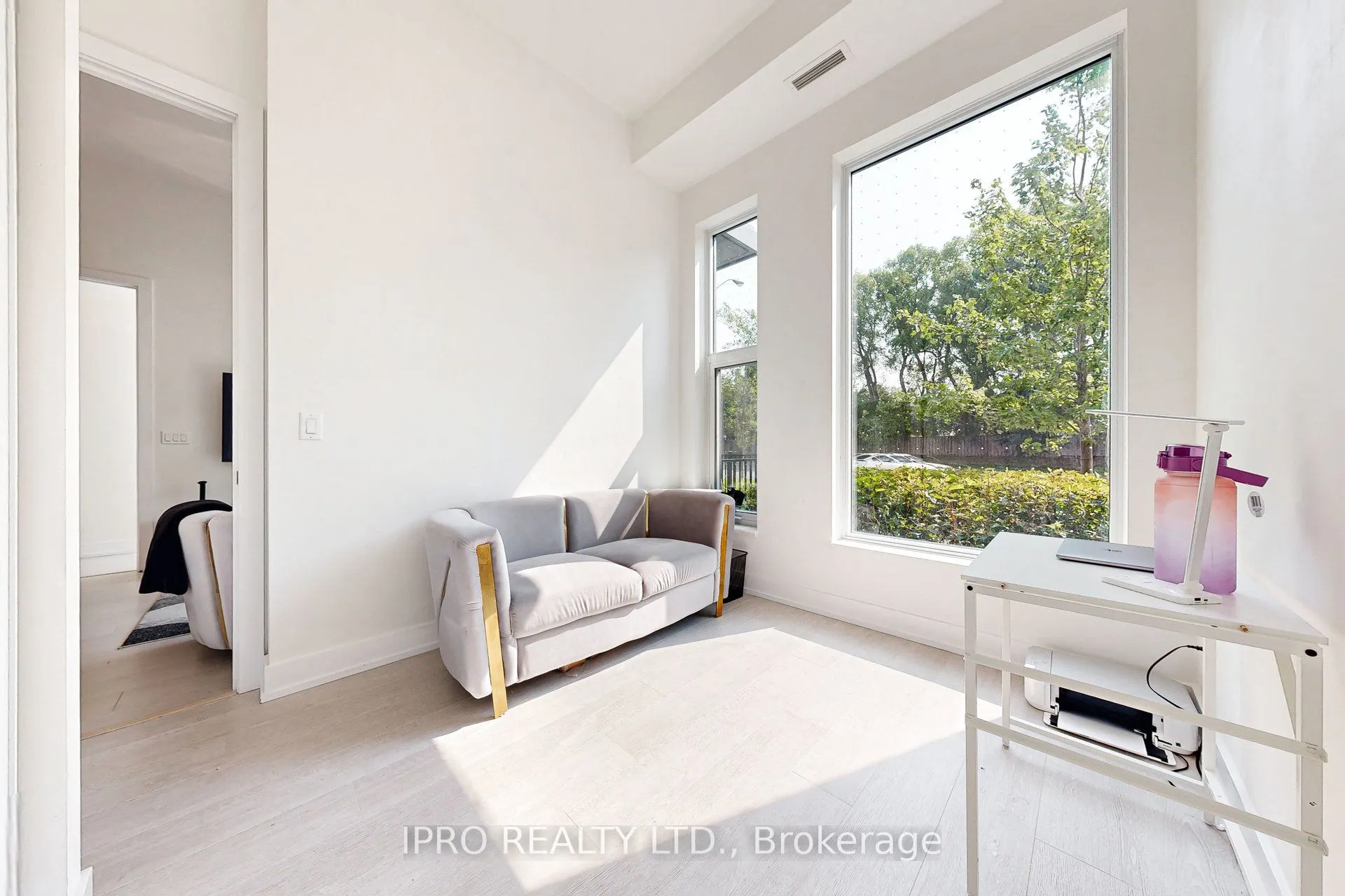 25 Adra Grado Way, #243