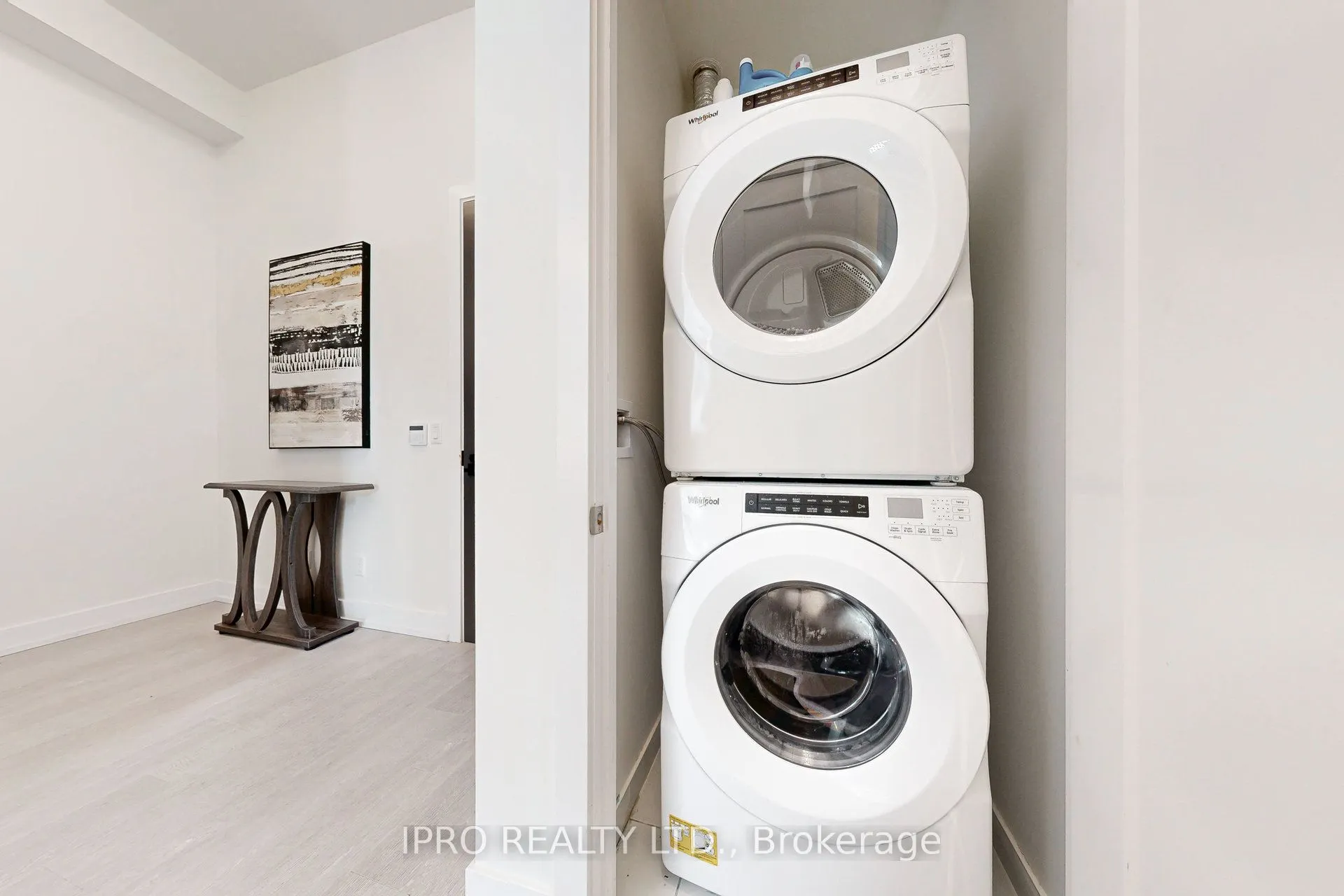25 Adra Grado Way, #243