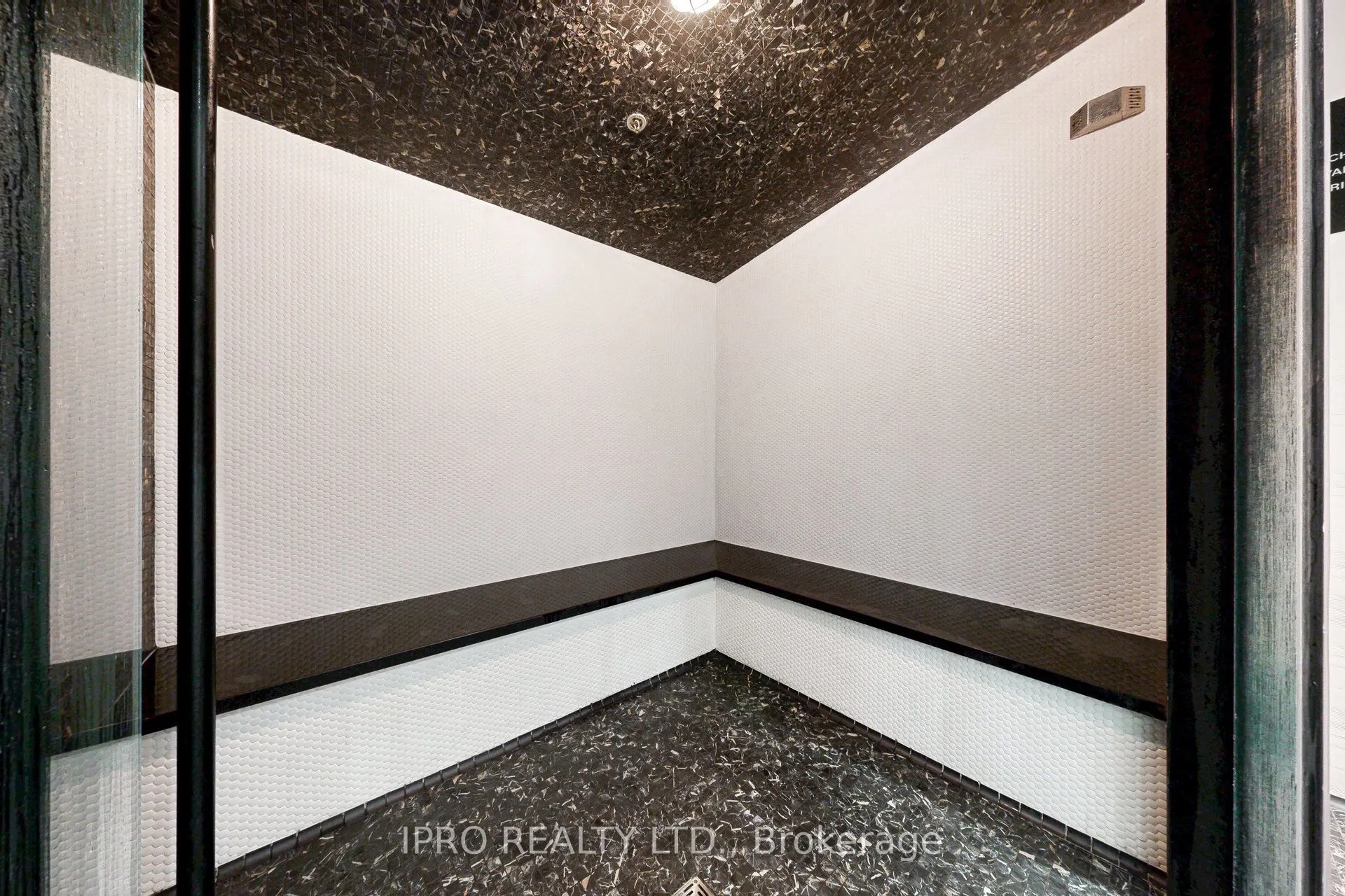 25 Adra Grado Way, #243