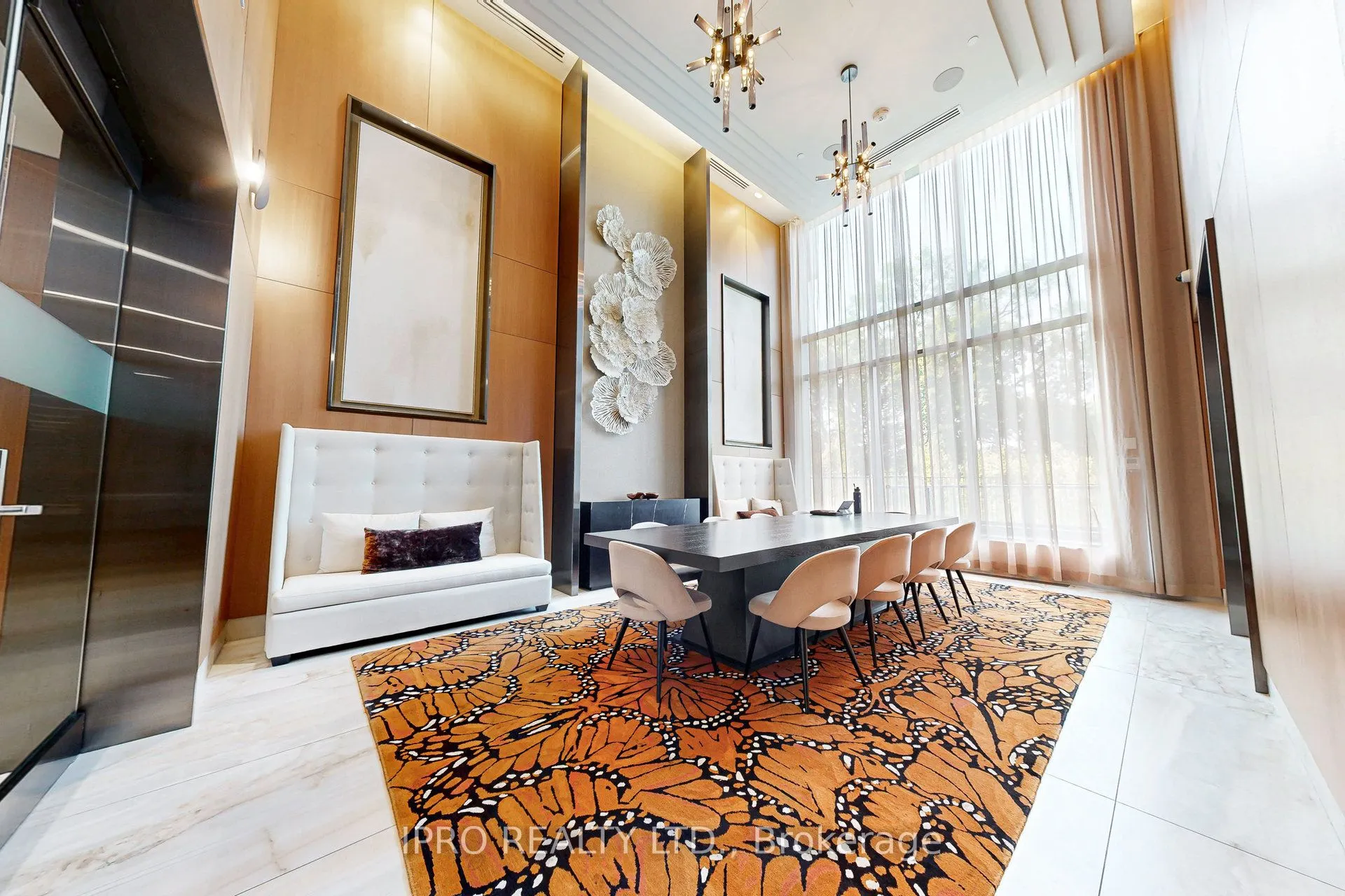 25 Adra Grado Way, #243