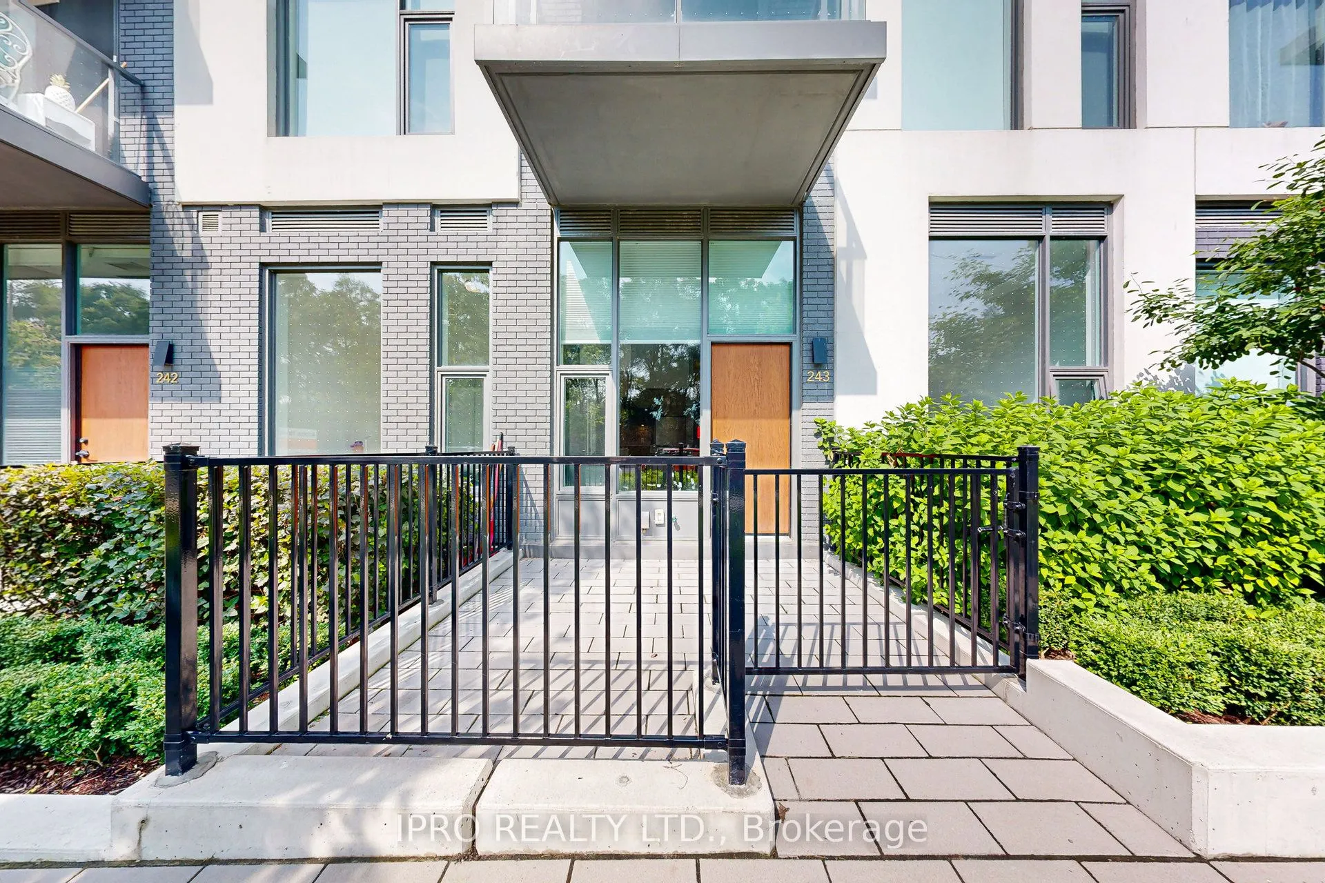 25 Adra Grado Way, #243