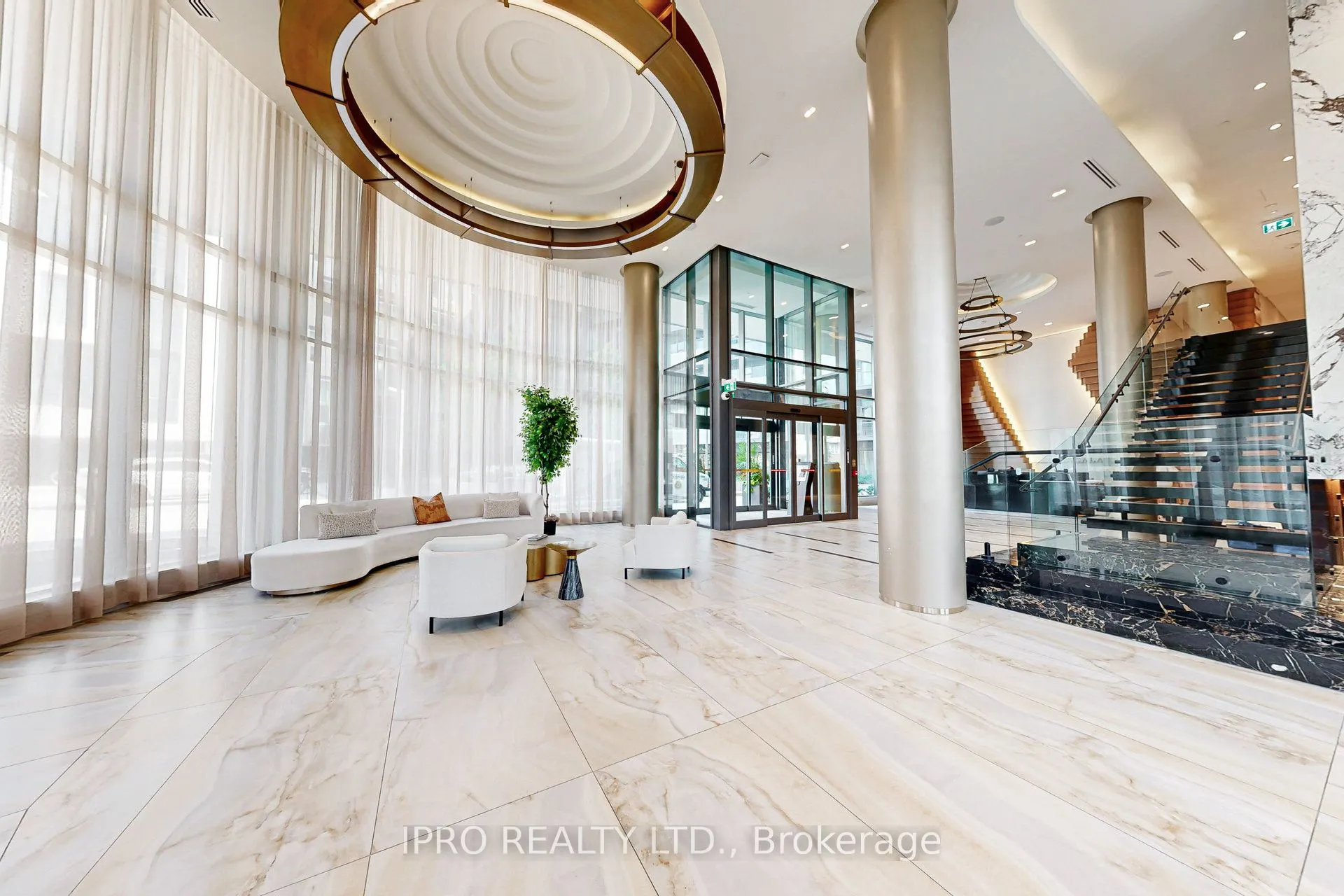 25 Adra Grado Way, #243