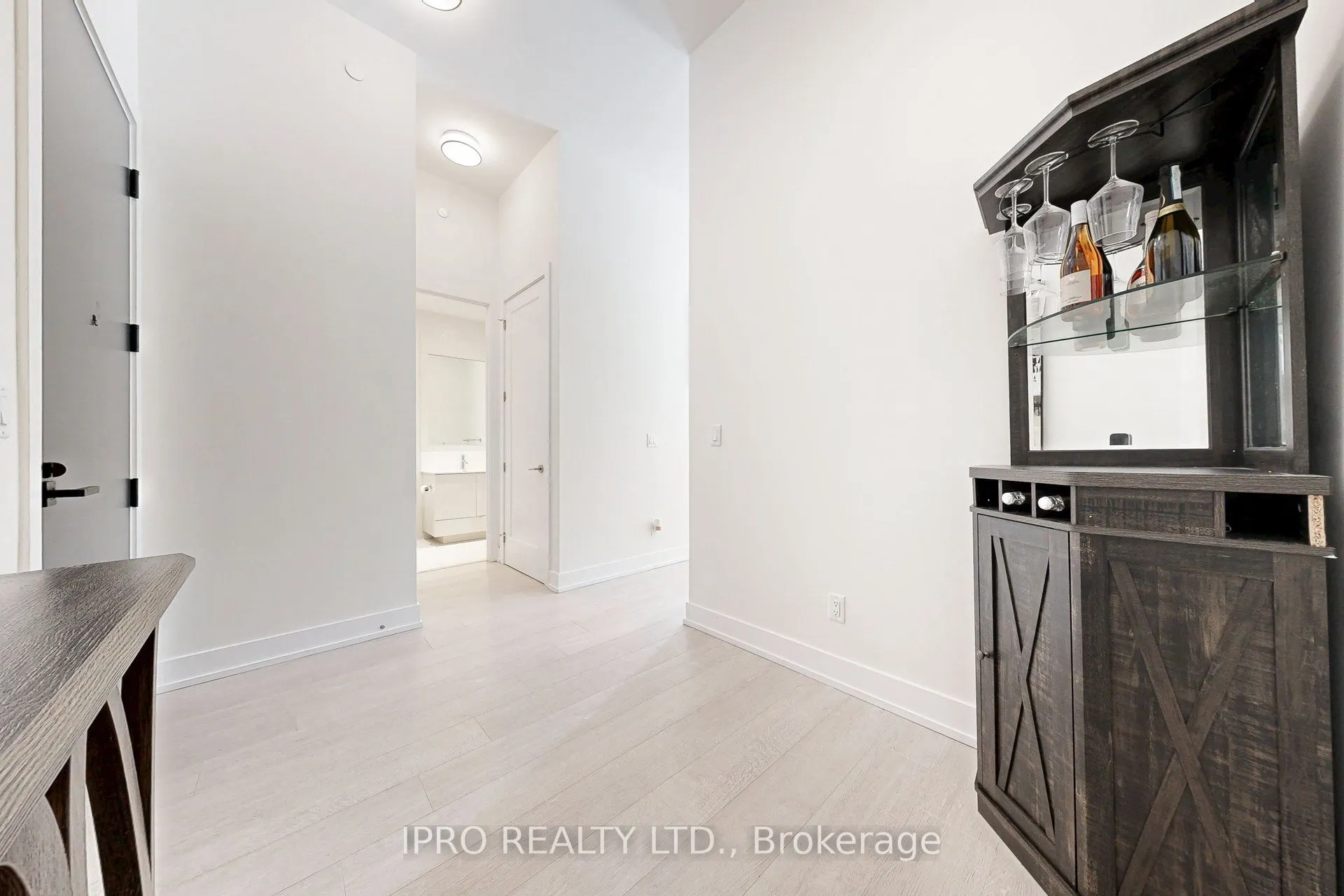 25 Adra Grado Way, #243
