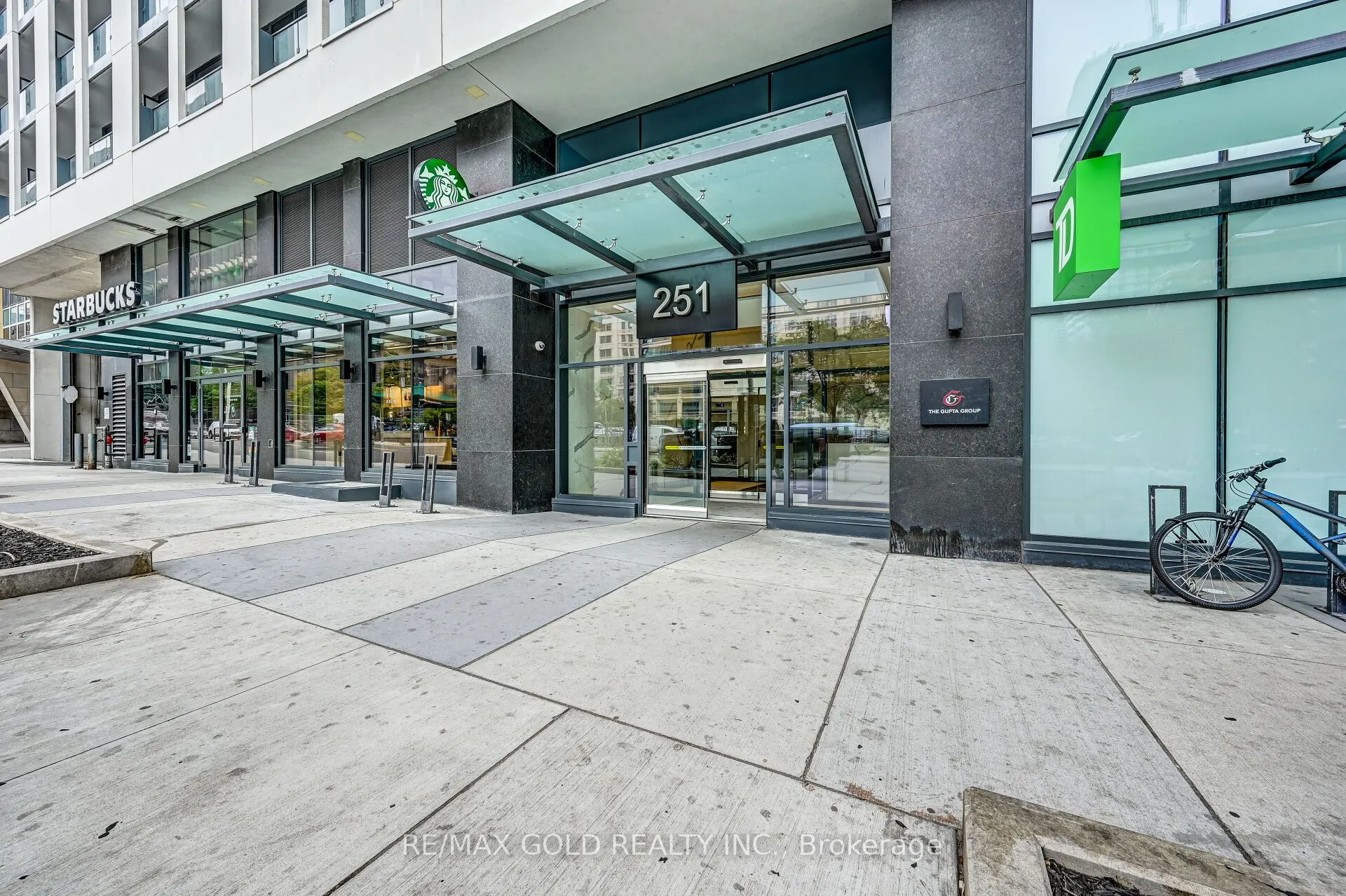 251 Jarvis Street, #1116