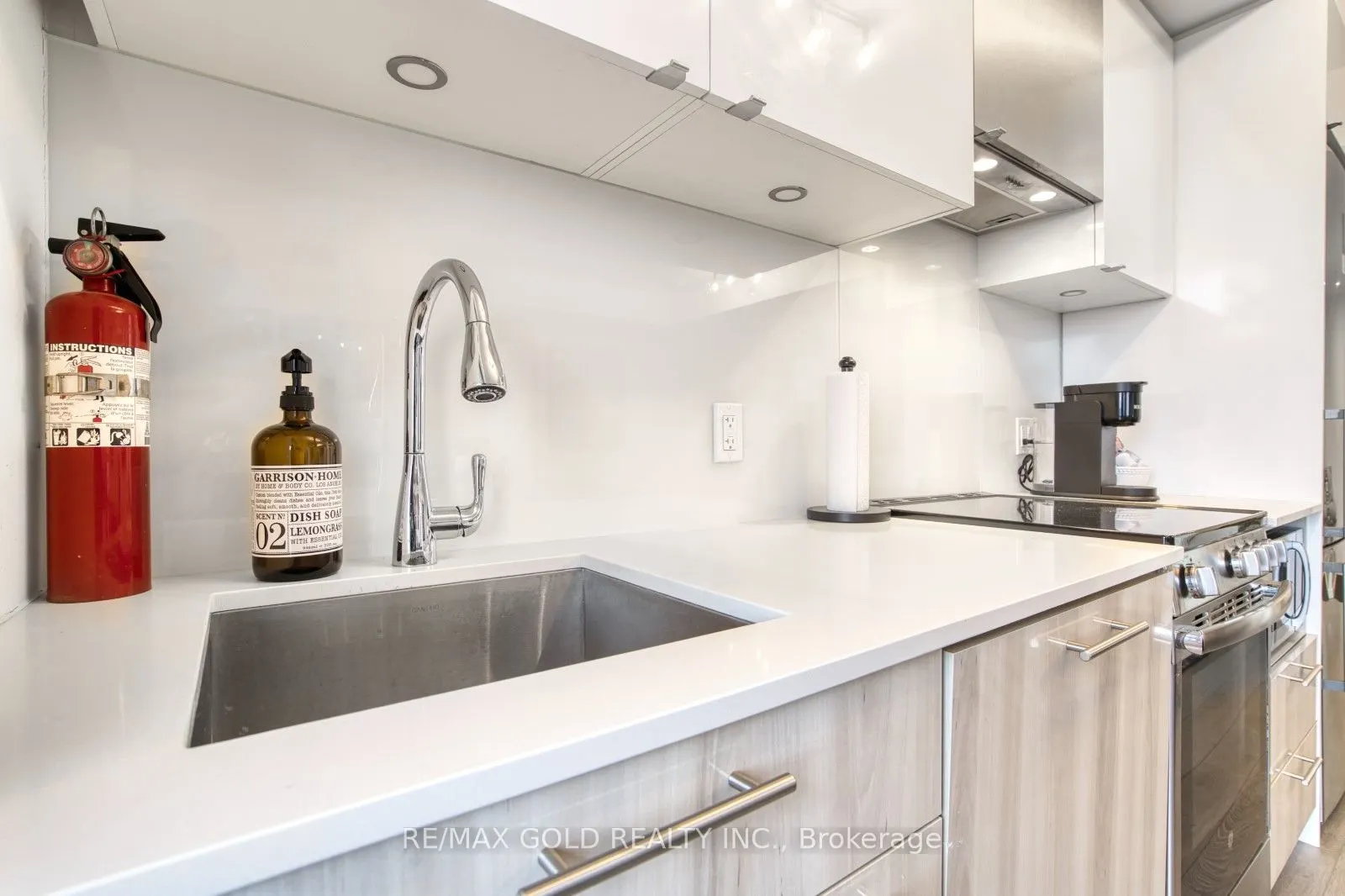 251 Jarvis Street, #1116