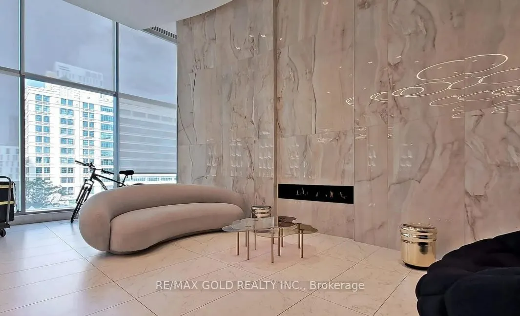 251 Jarvis Street, #1116