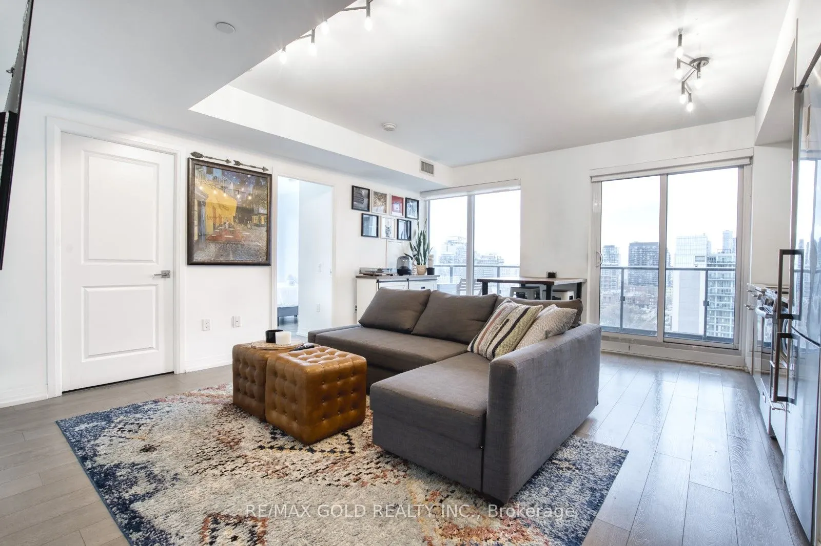 251 Jarvis Street, #1116
