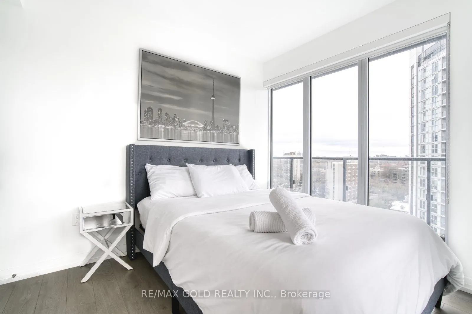 251 Jarvis Street, #1116