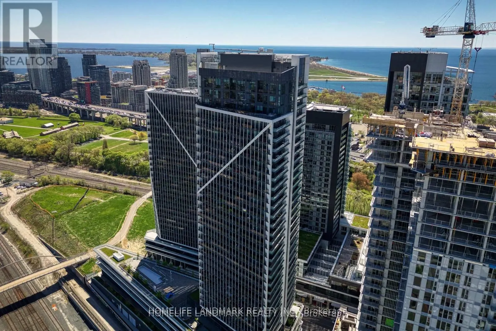 50 Ordnance Street, #2209