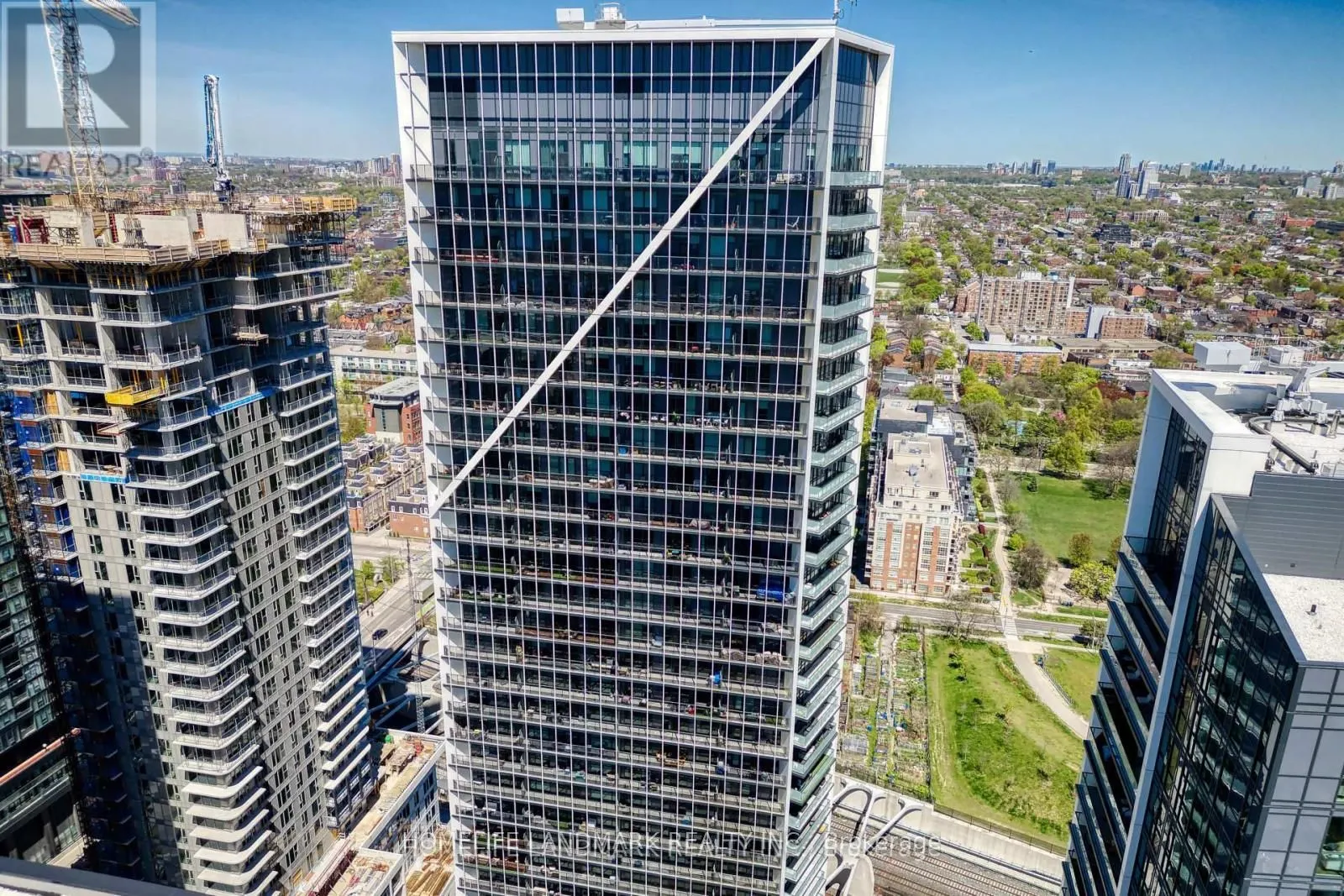 50 Ordnance Street, #2209