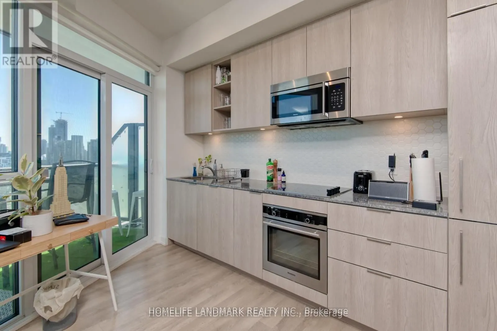 50 Ordnance Street, #2209