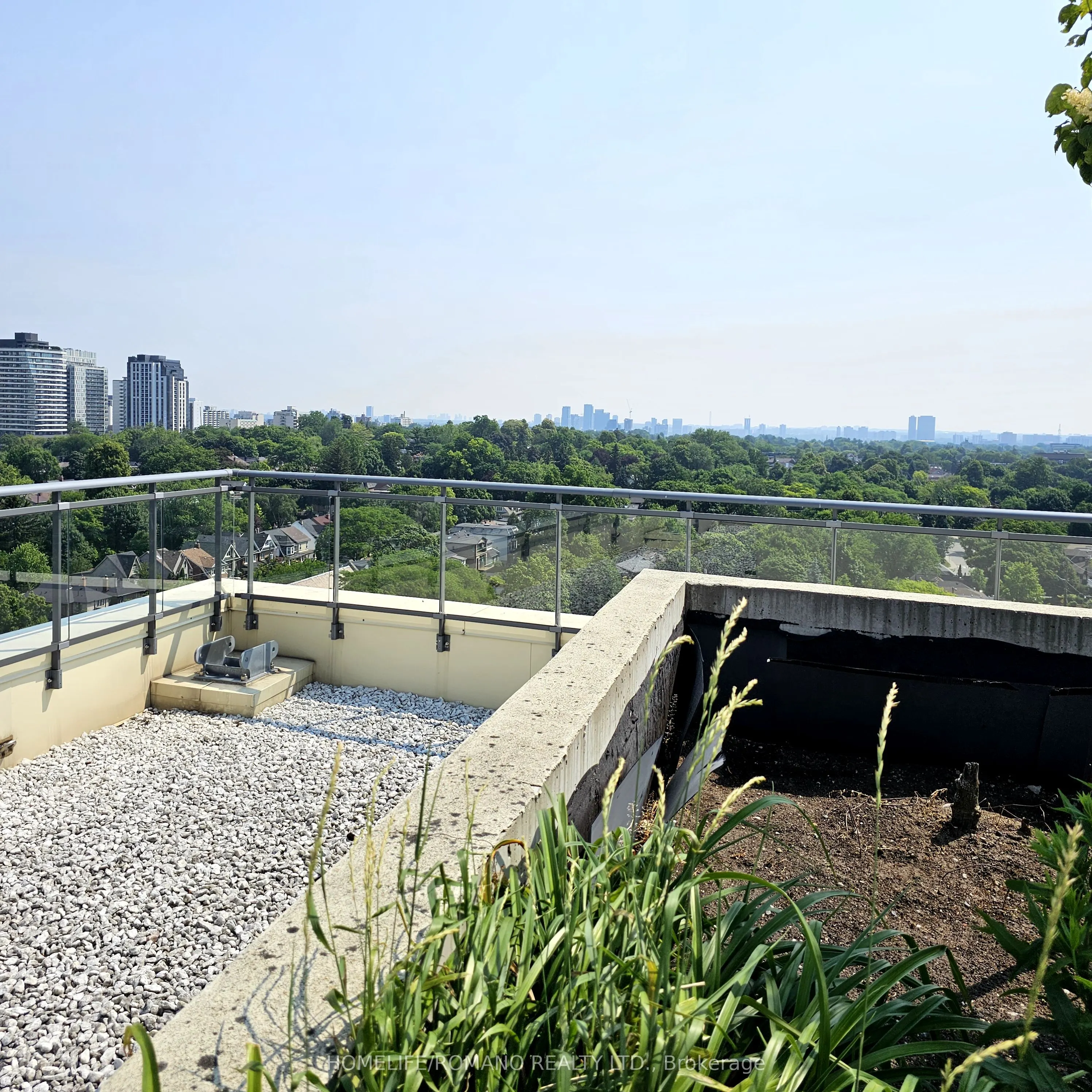 23 Glebe Road W, #426