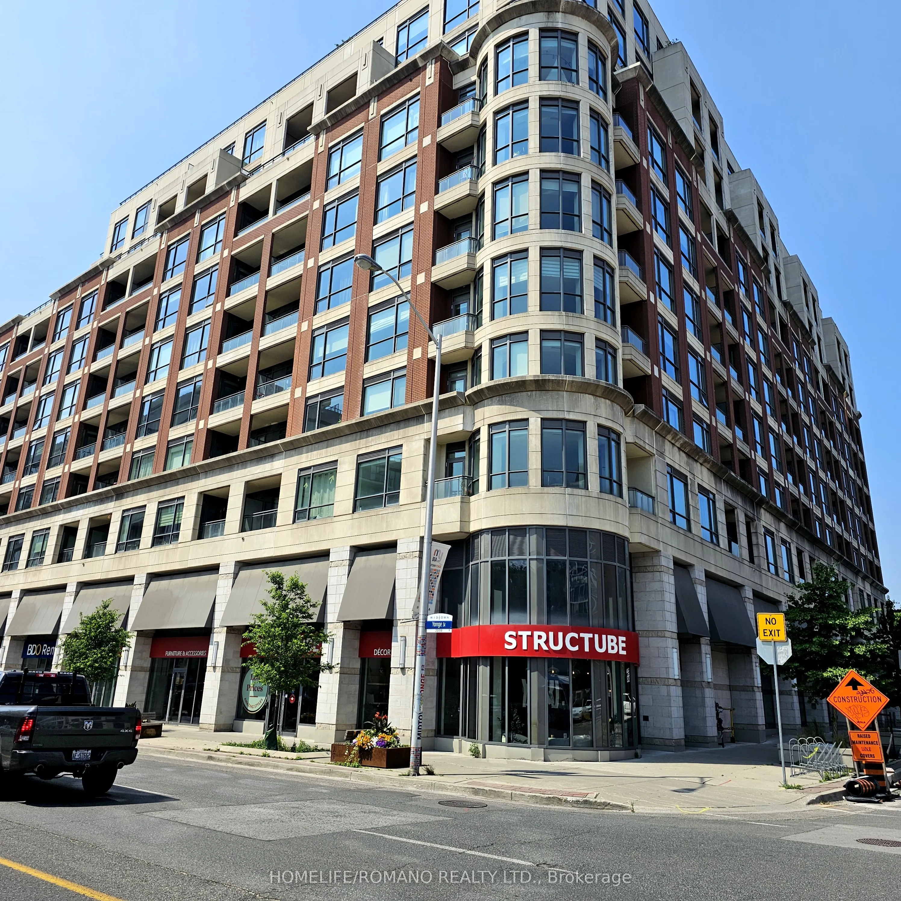 23 Glebe Road W, #426