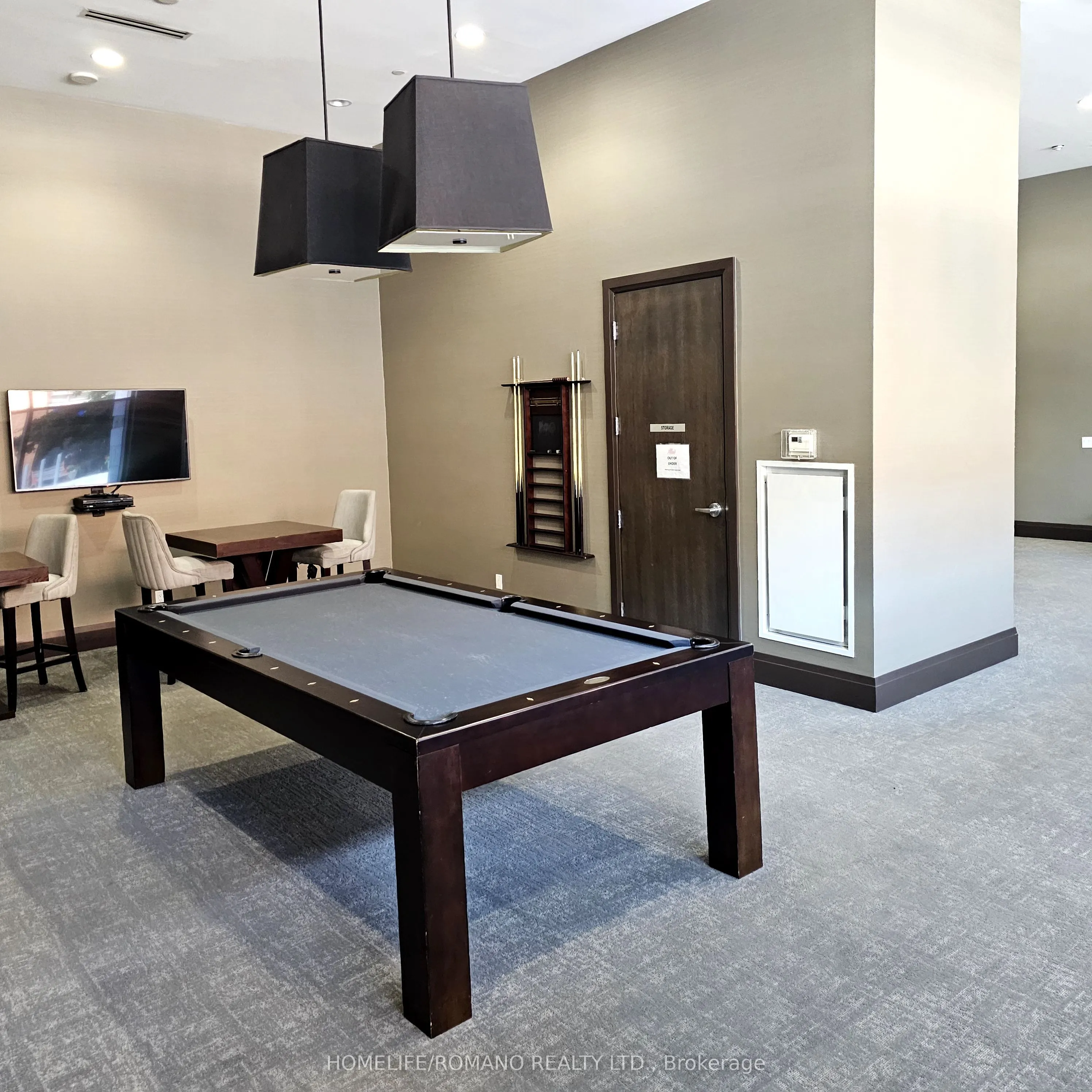 23 Glebe Road W, #426