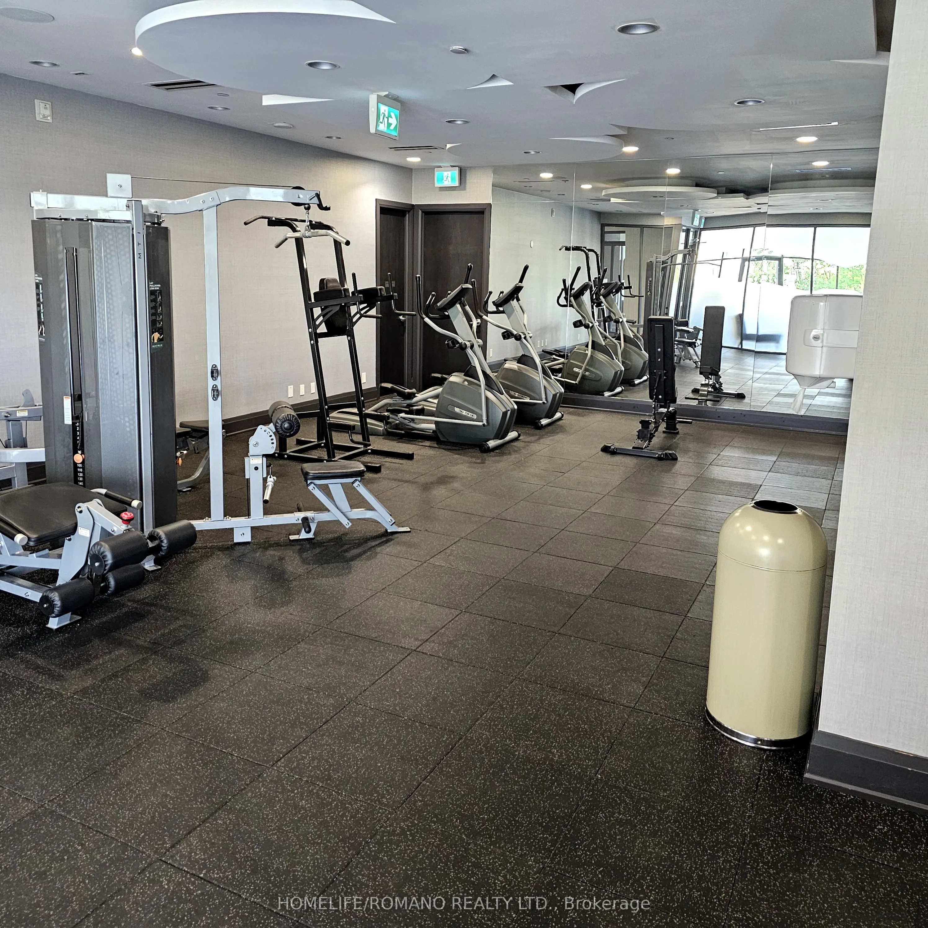 23 Glebe Road W, #426
