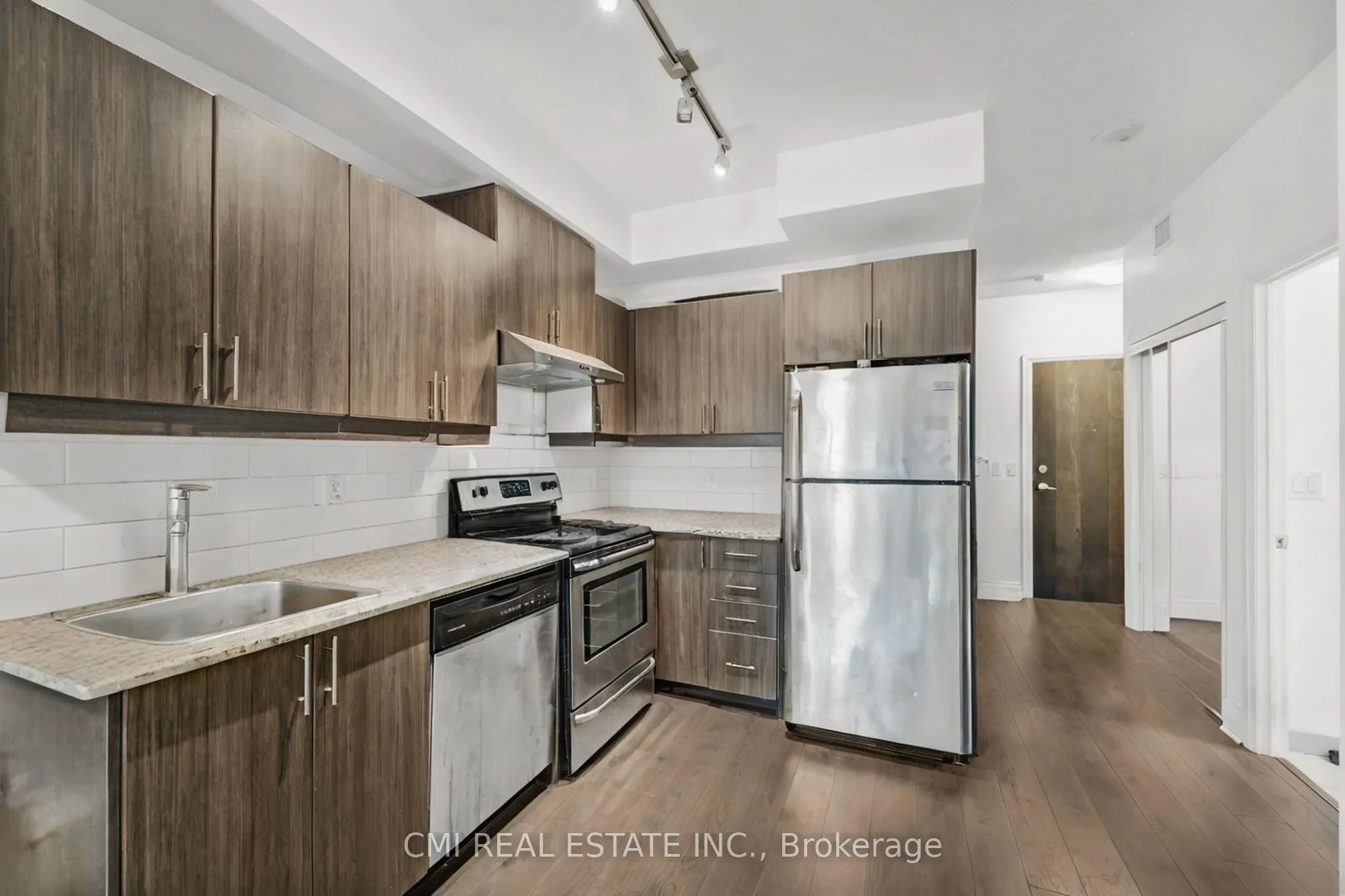 17 Kenaston Gardens, #509
