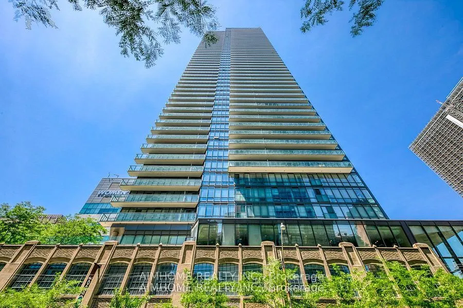 832 Bay Street, #2506