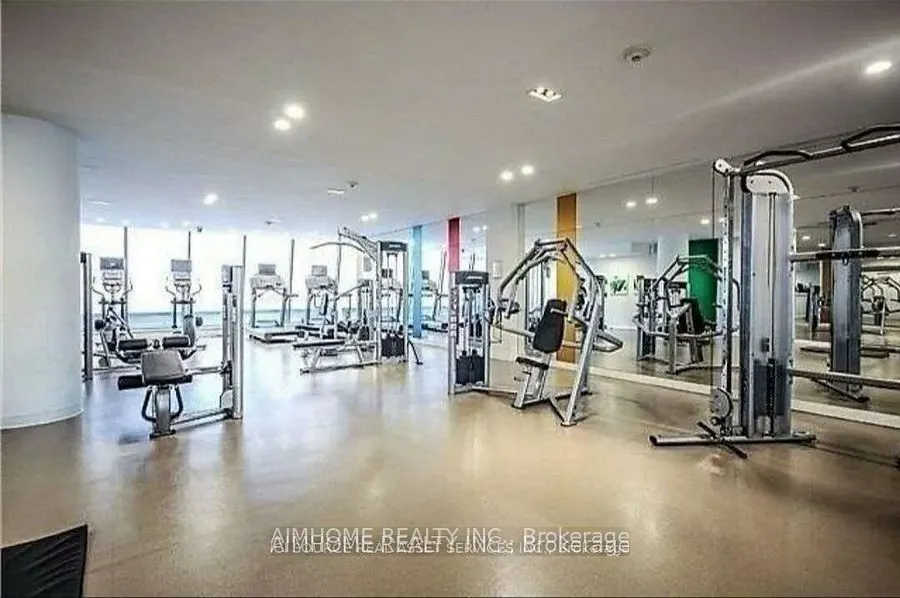 832 Bay Street, #2506