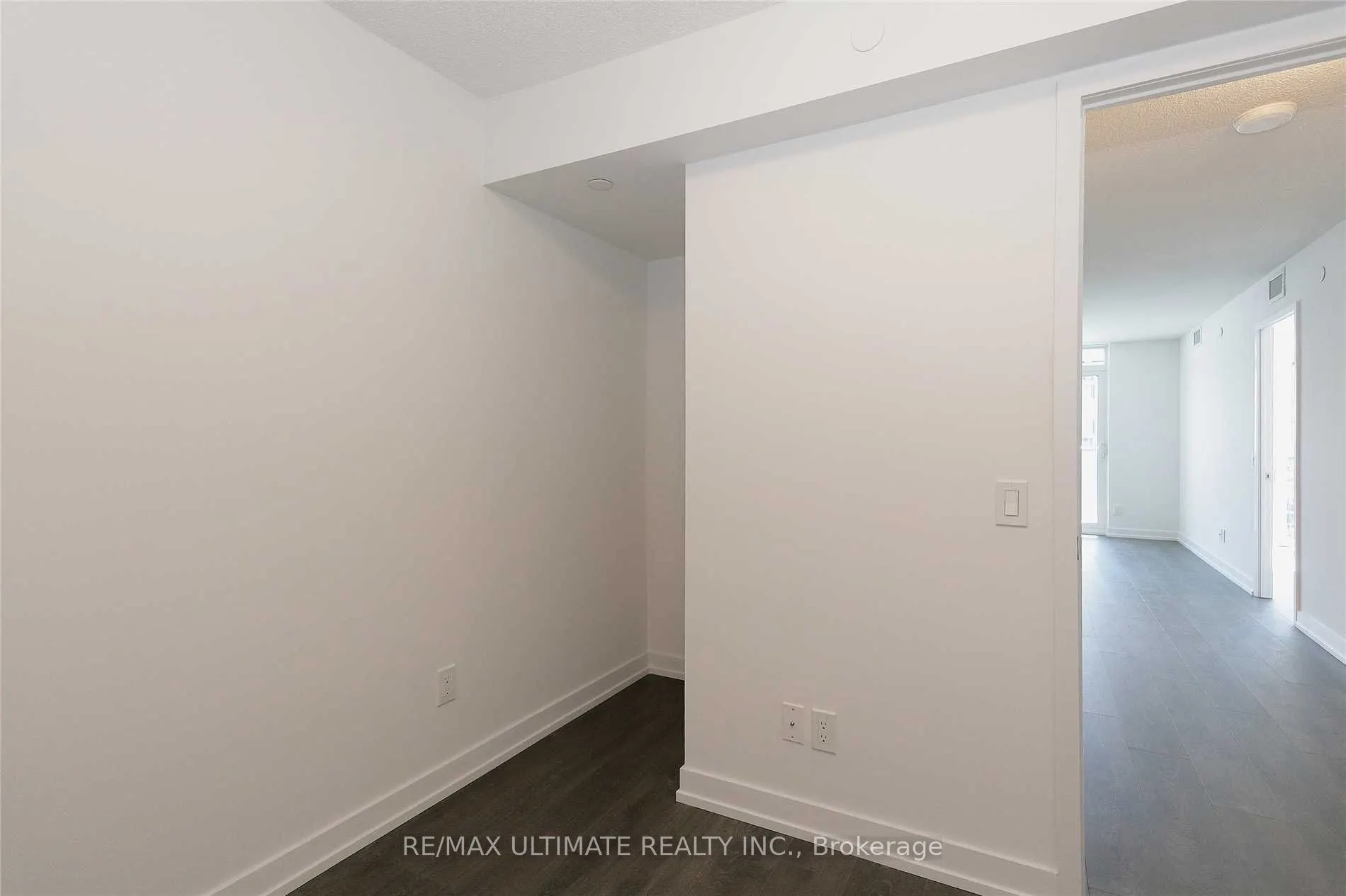 125 Redpath Avenue, #802