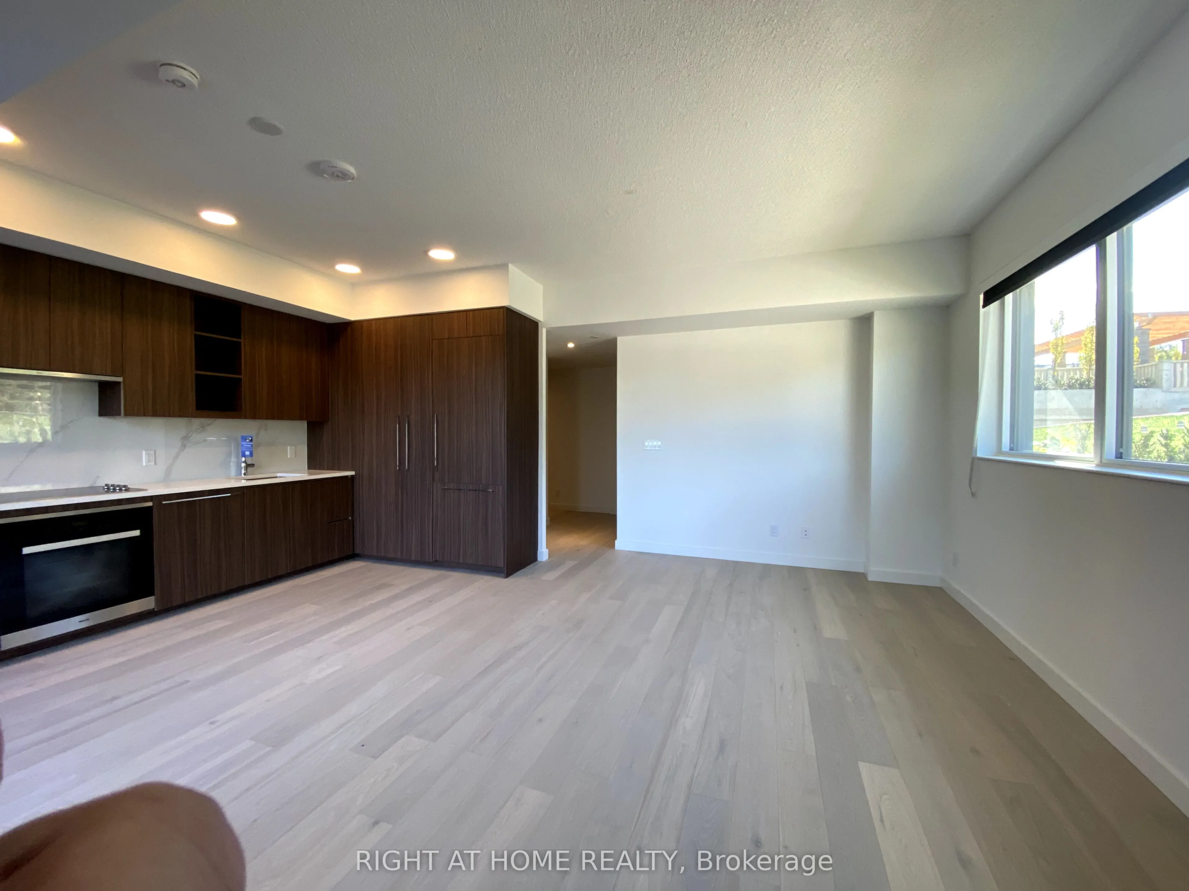 11 McMahon Drive, #106