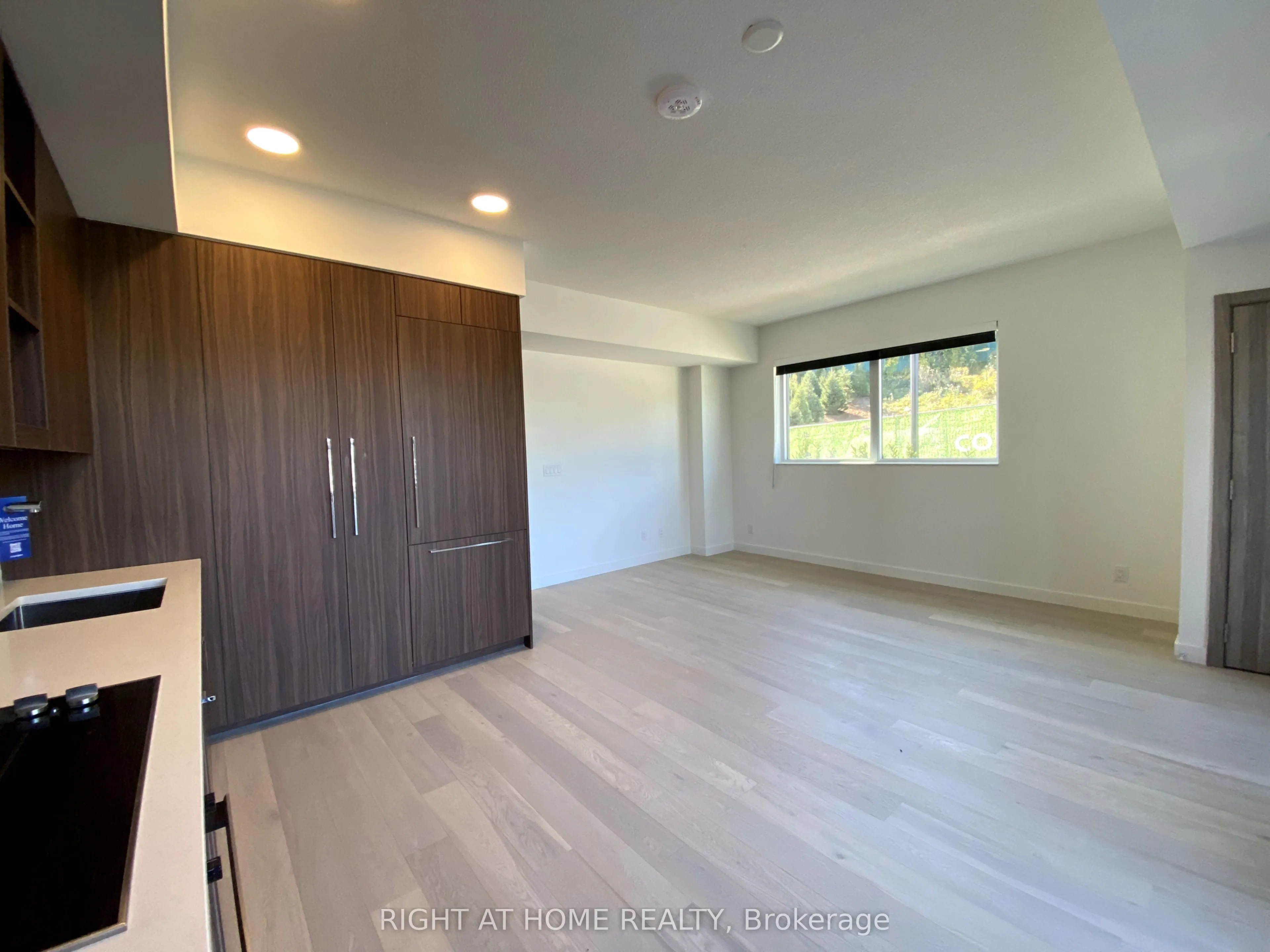 11 McMahon Drive, #106