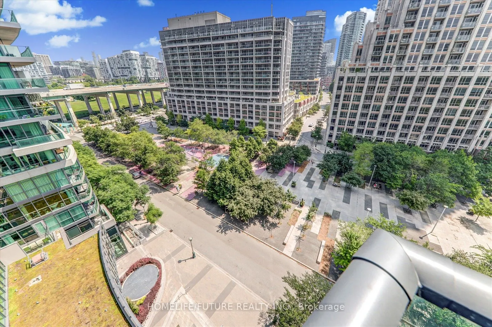 215 Fort York Boulevard, #1011