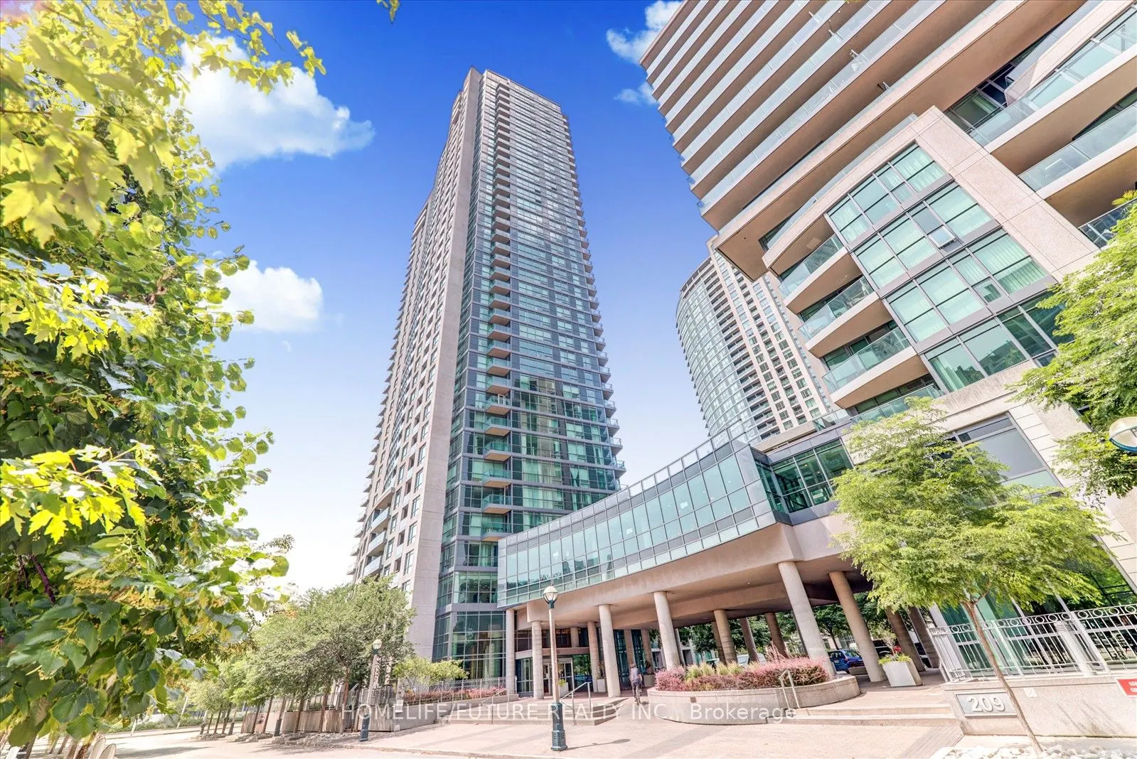 215 Fort York Boulevard, #1011