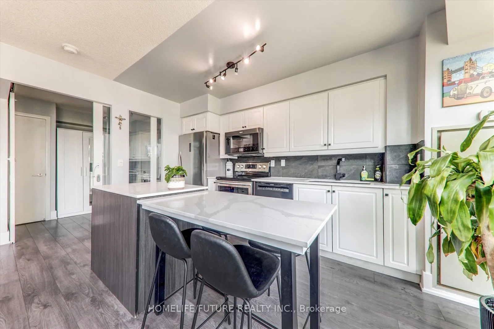 215 Fort York Boulevard, #1011