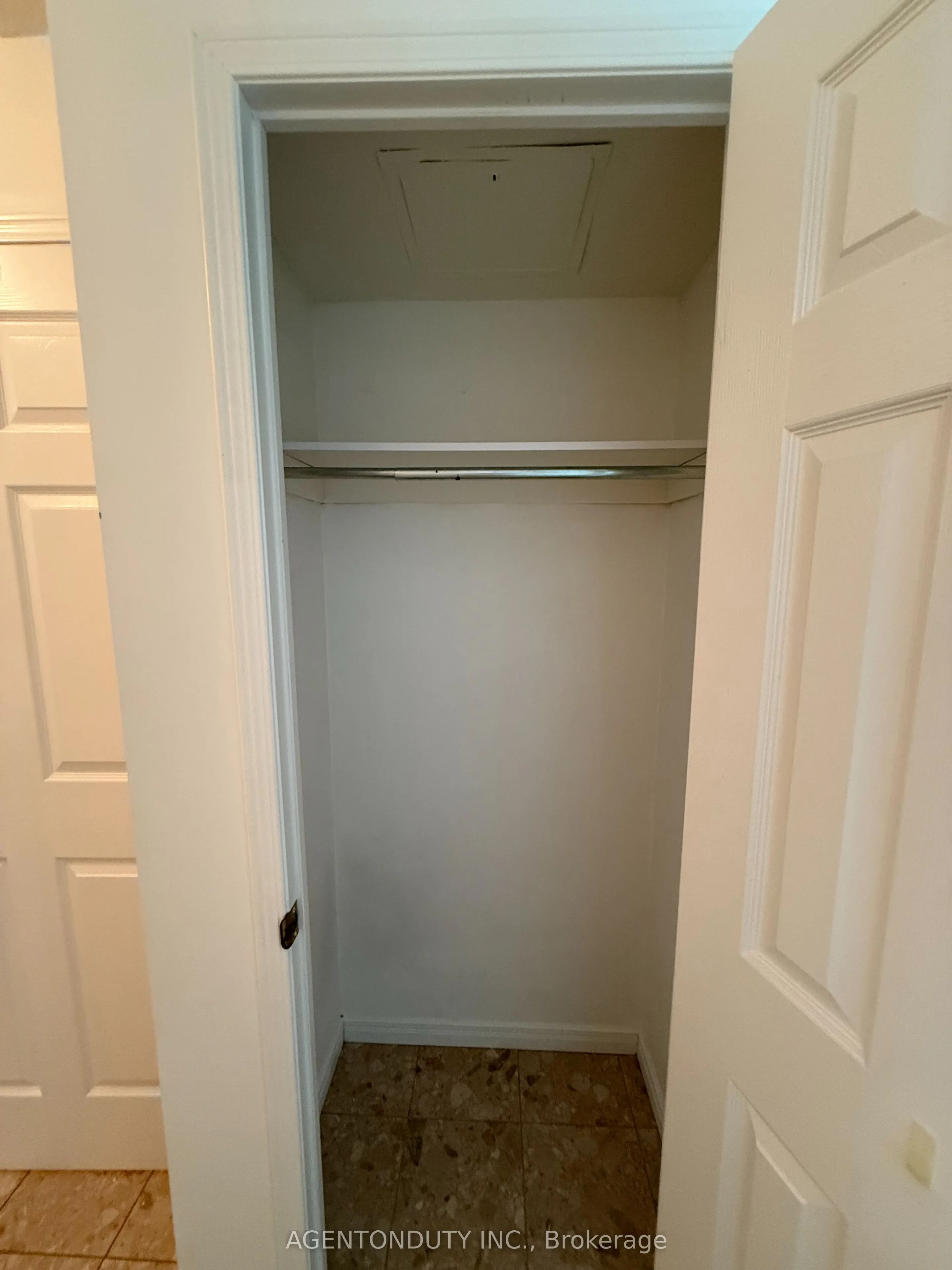 109 Front Street E, #529