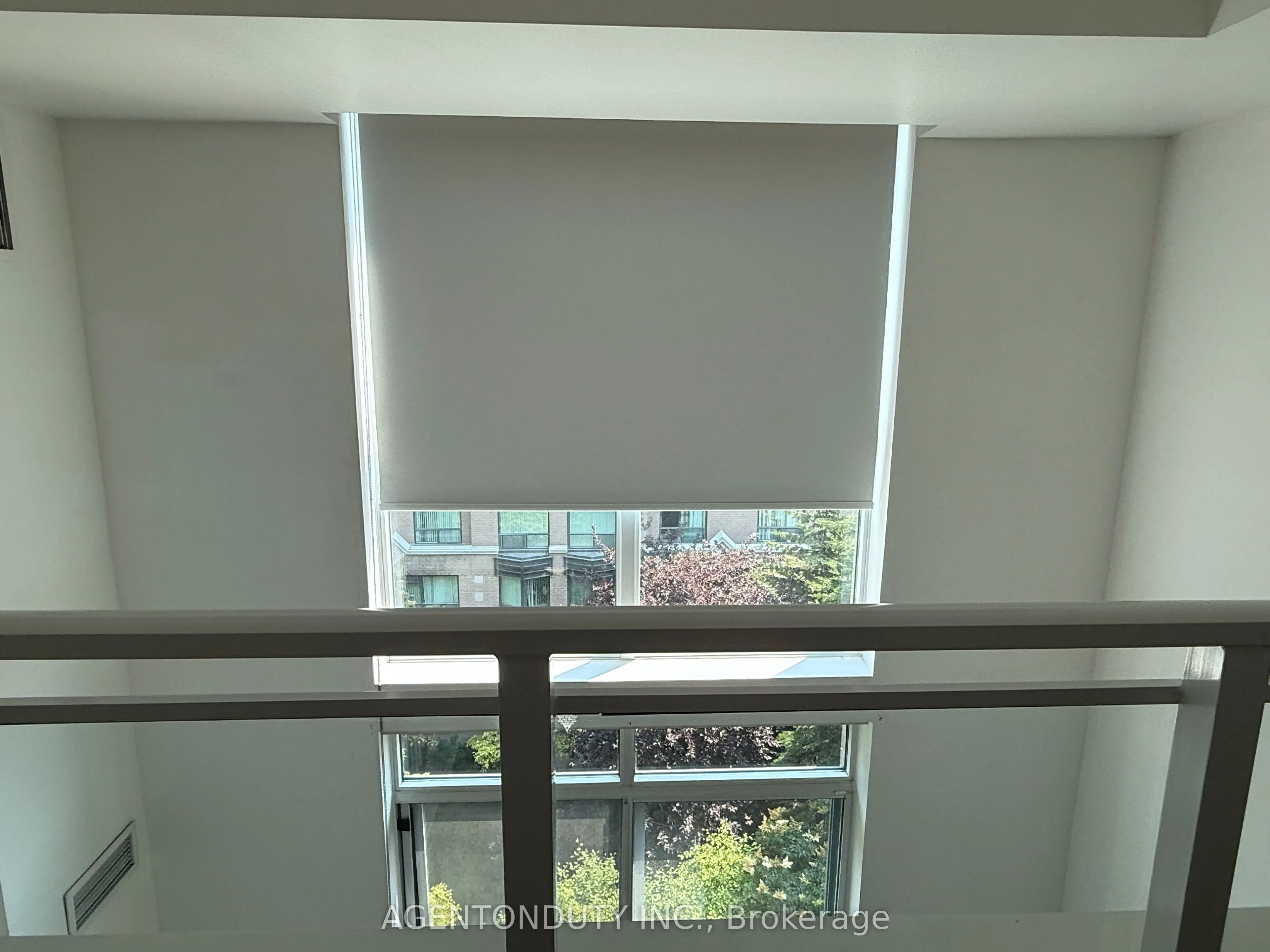 109 Front Street E, #529