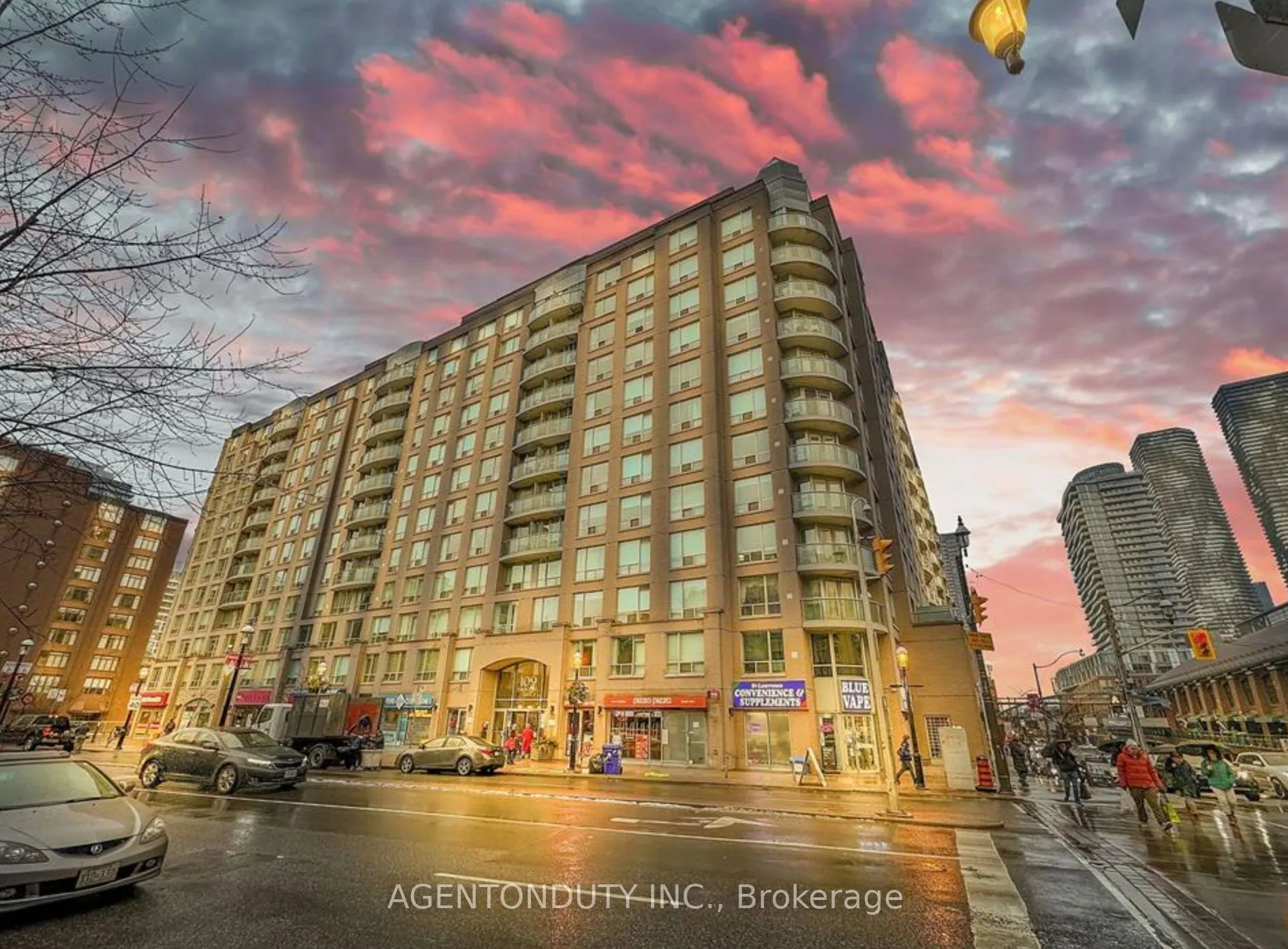 109 Front Street E, #529