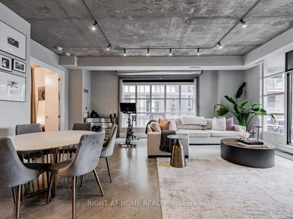 23 Brant Street, #Unit 704