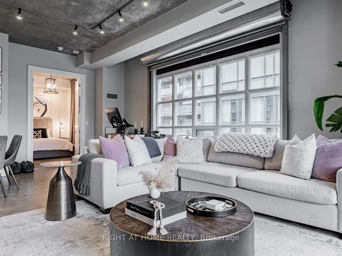 23 Brant Street, #Unit 704